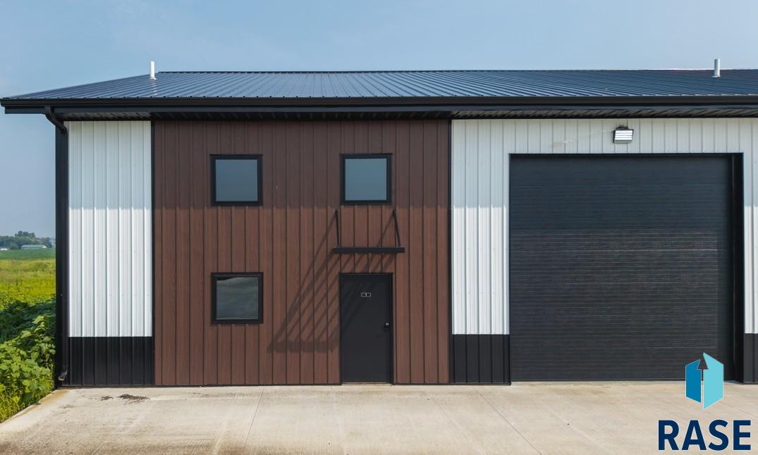 1051 Ruud Trl Unit: 5