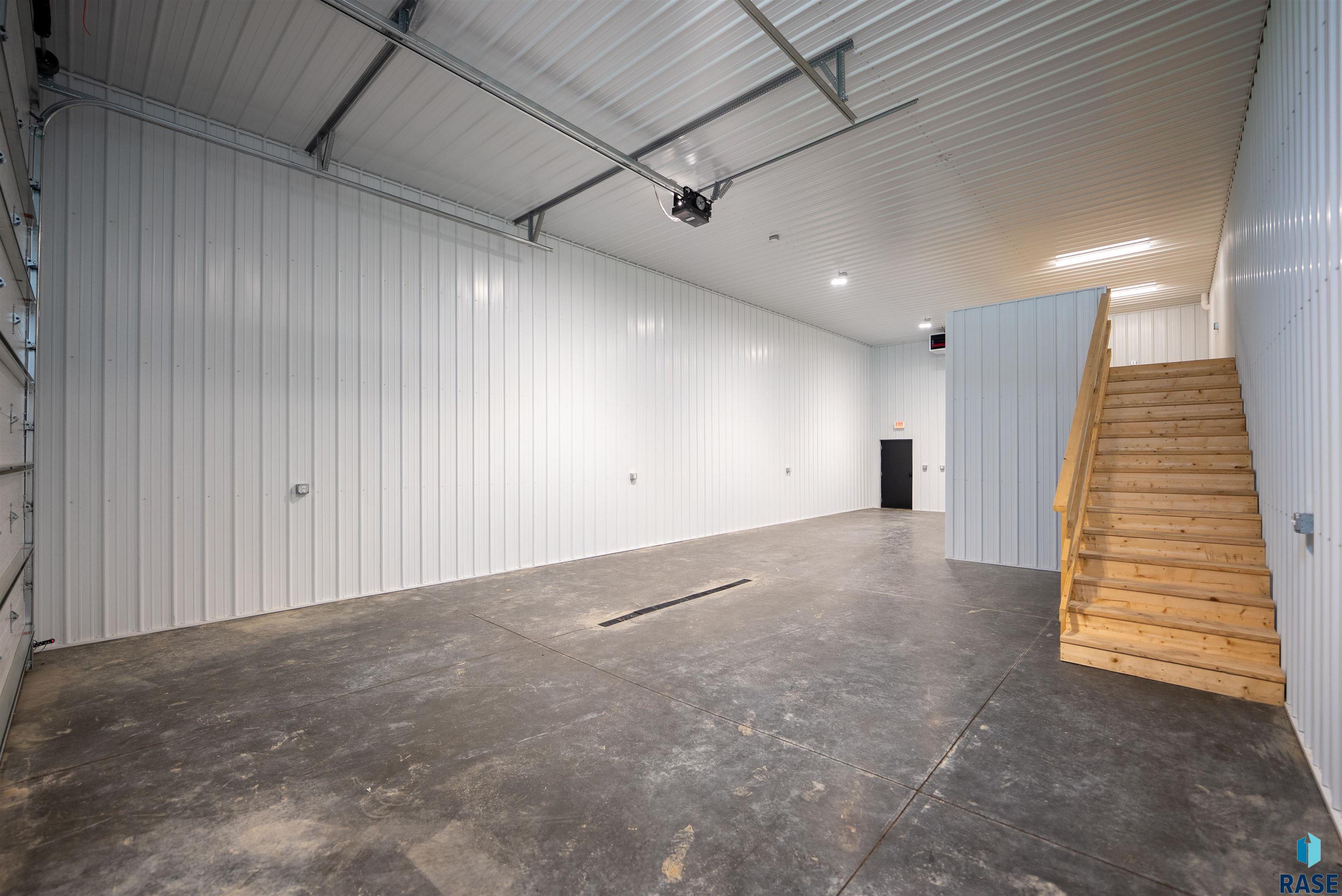 1051 Ruud Trl Unit: 6