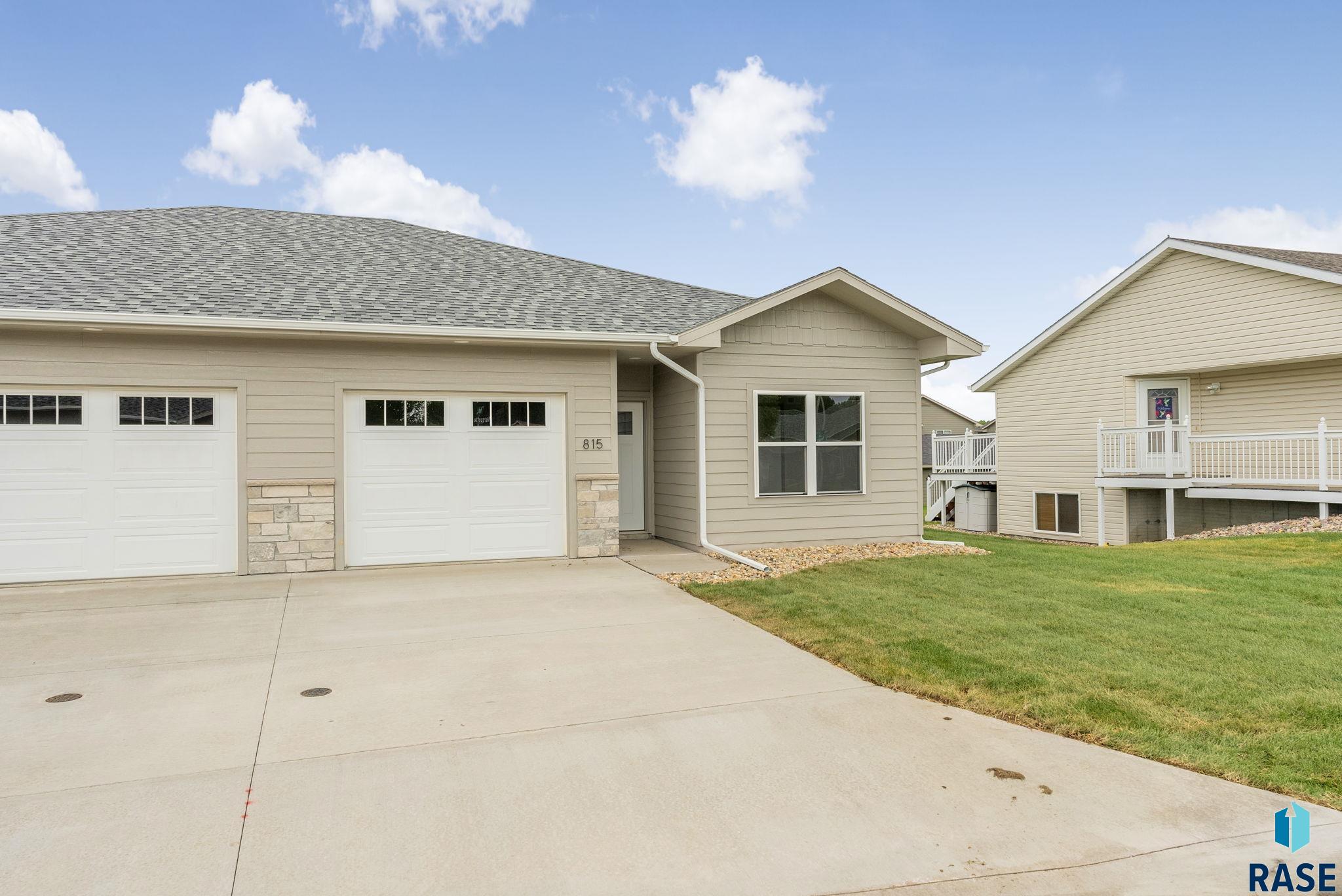 815 N Marquette Pl Place