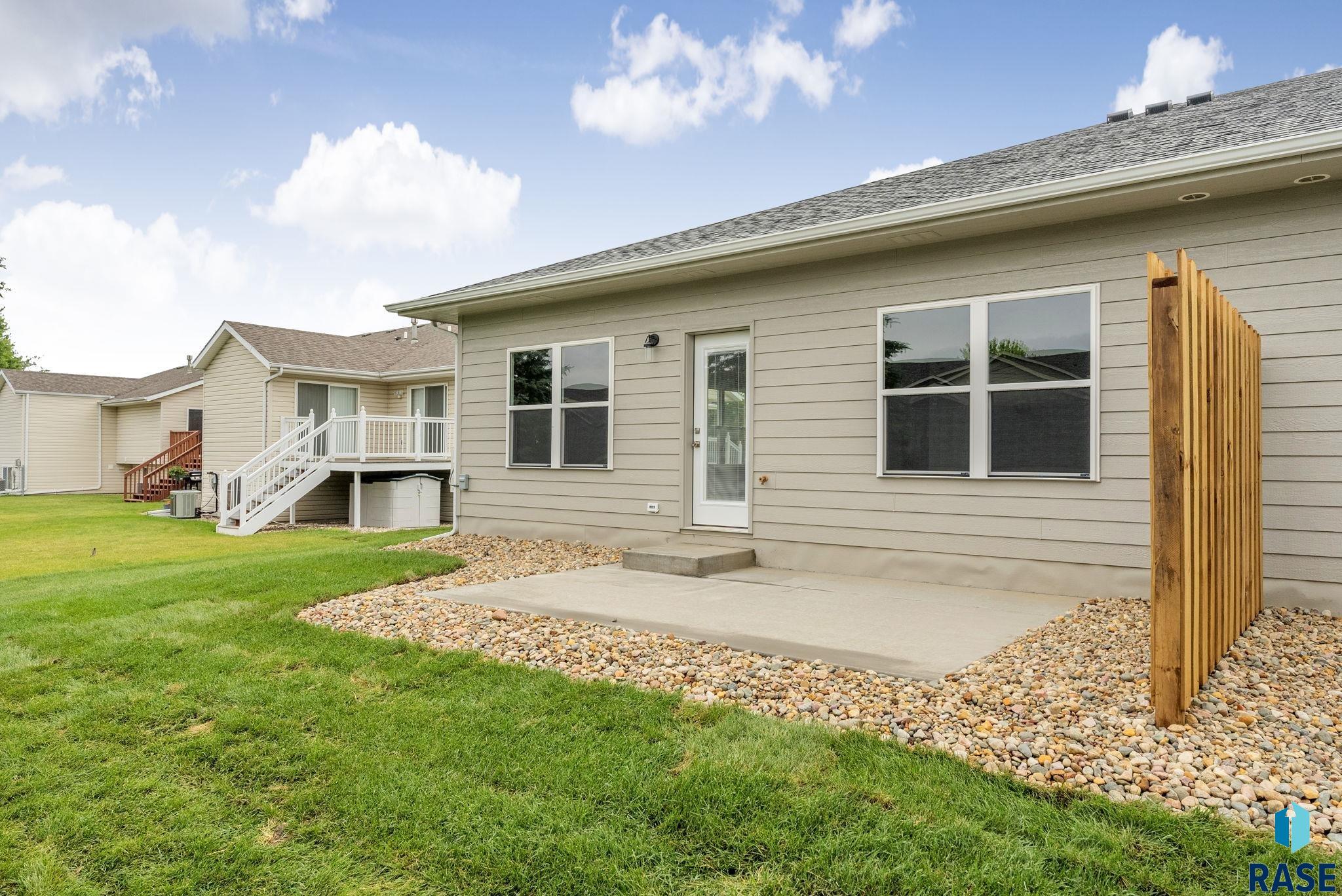 815 N Marquette Pl Place