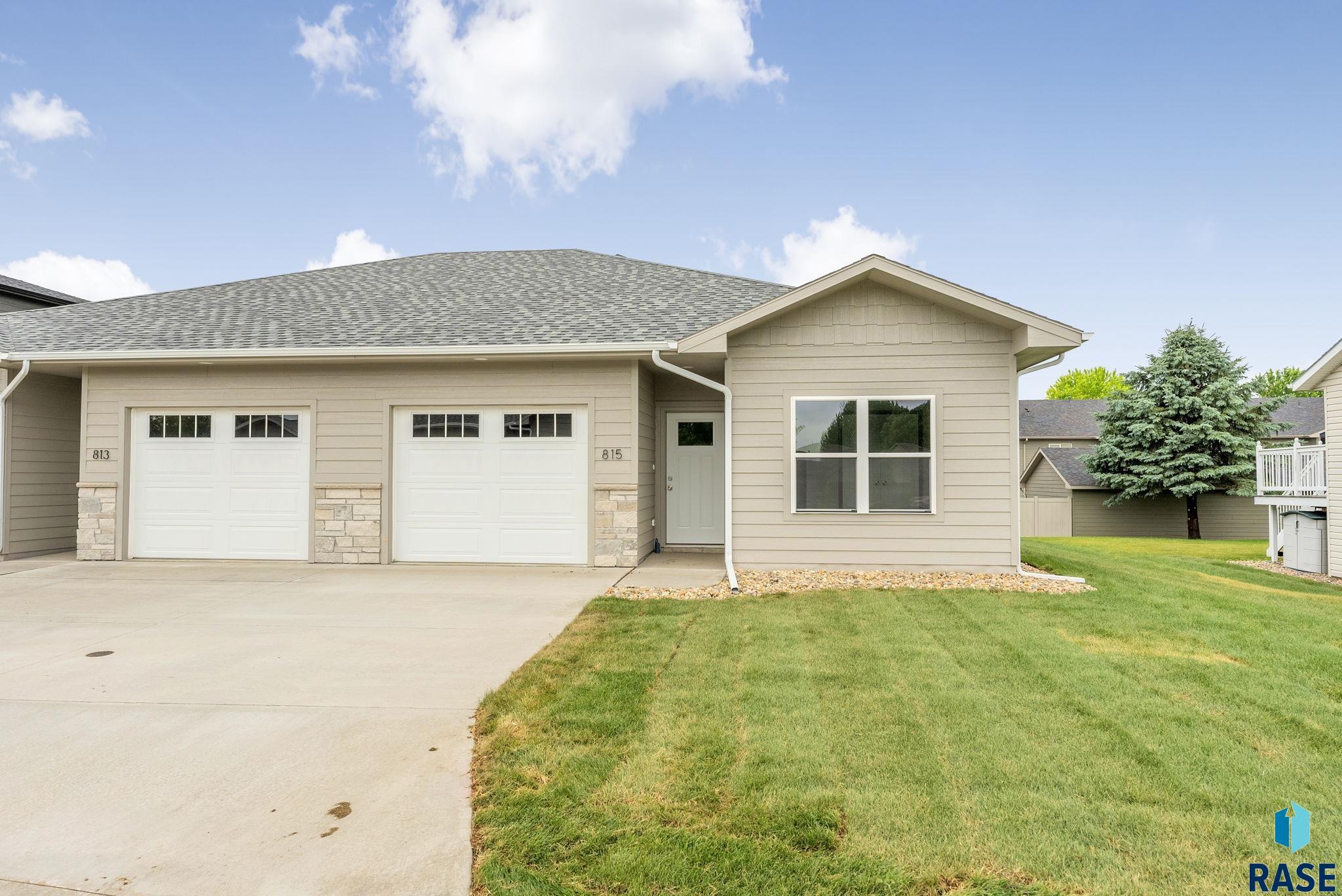 815 N Marquette Pl Place