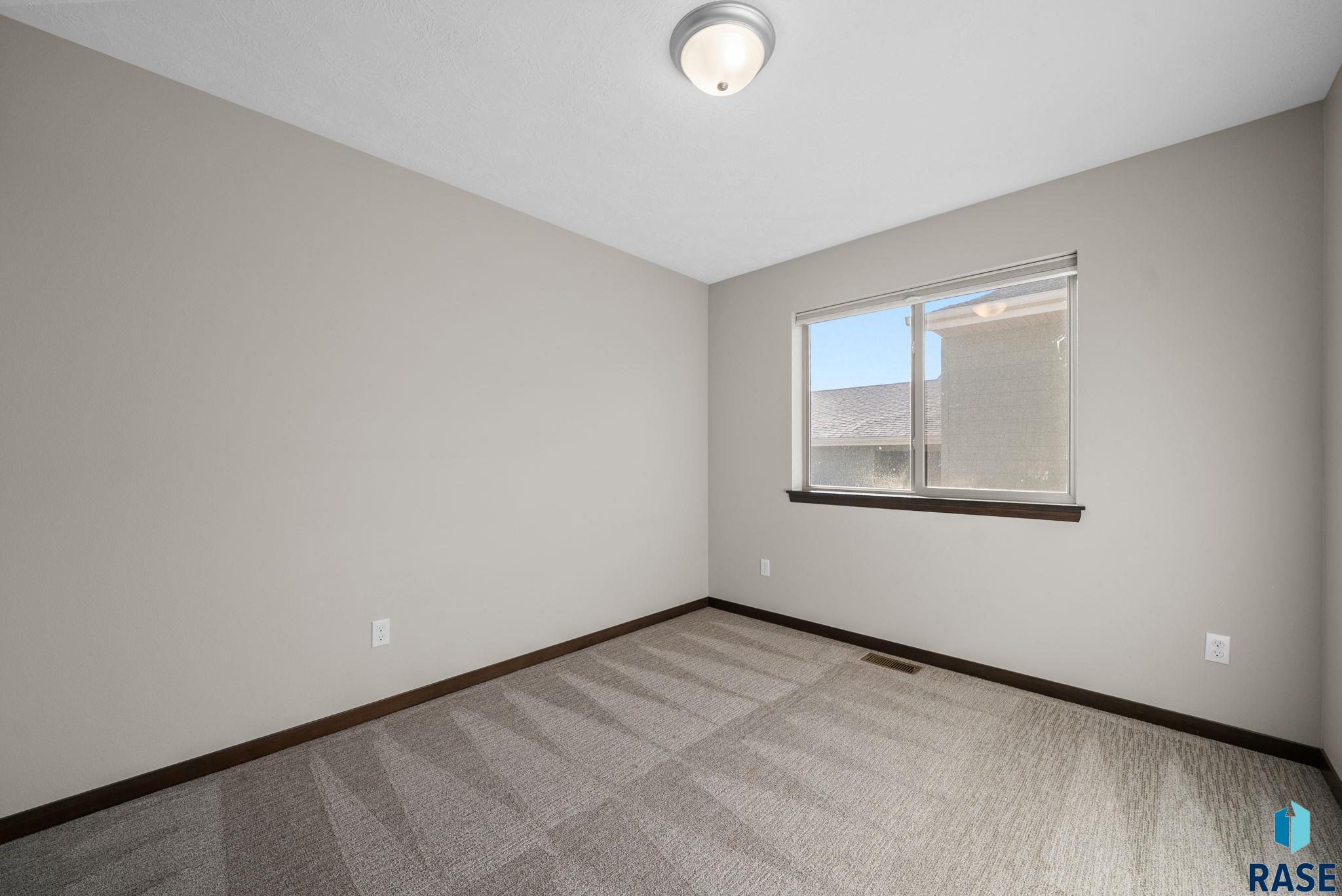 9424 W Liam St Street