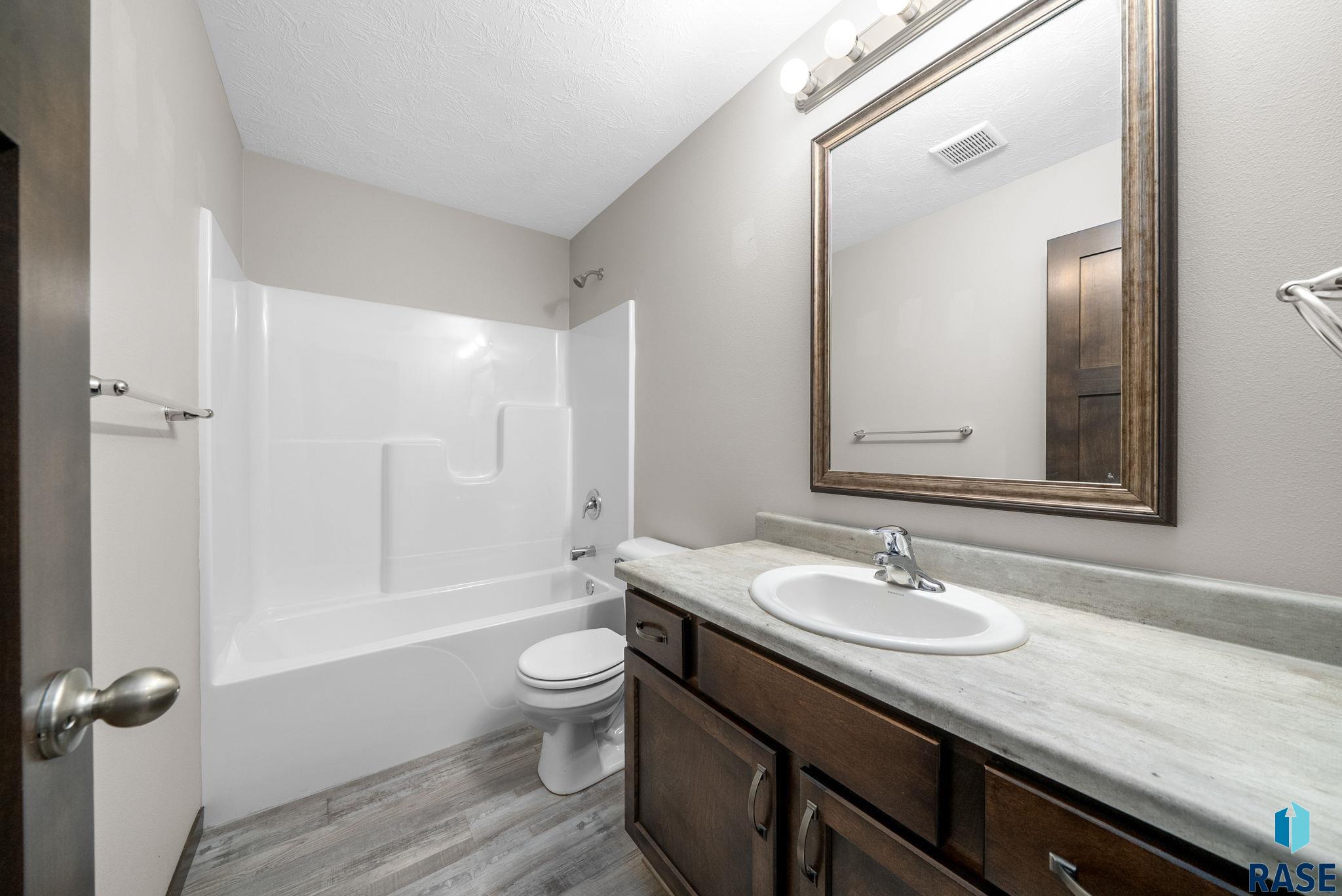 9424 W Liam St Street