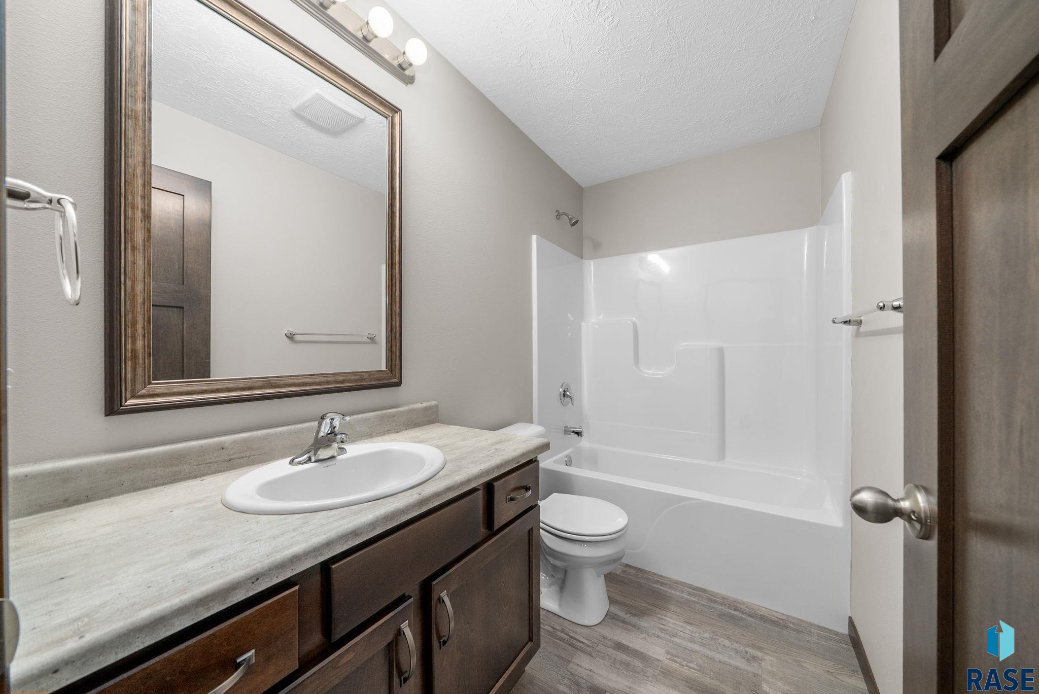 9424 W Liam St Street