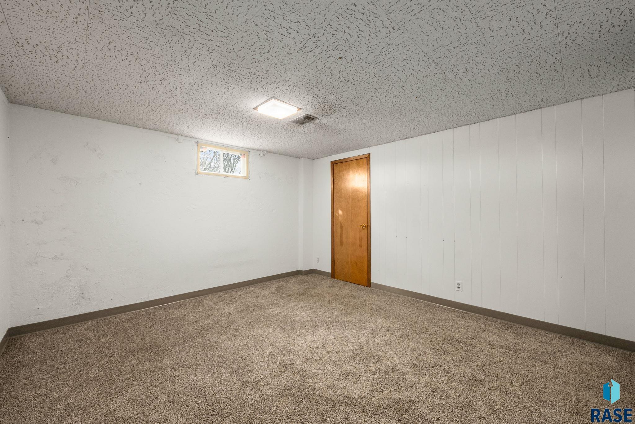 3005 Western Ave
