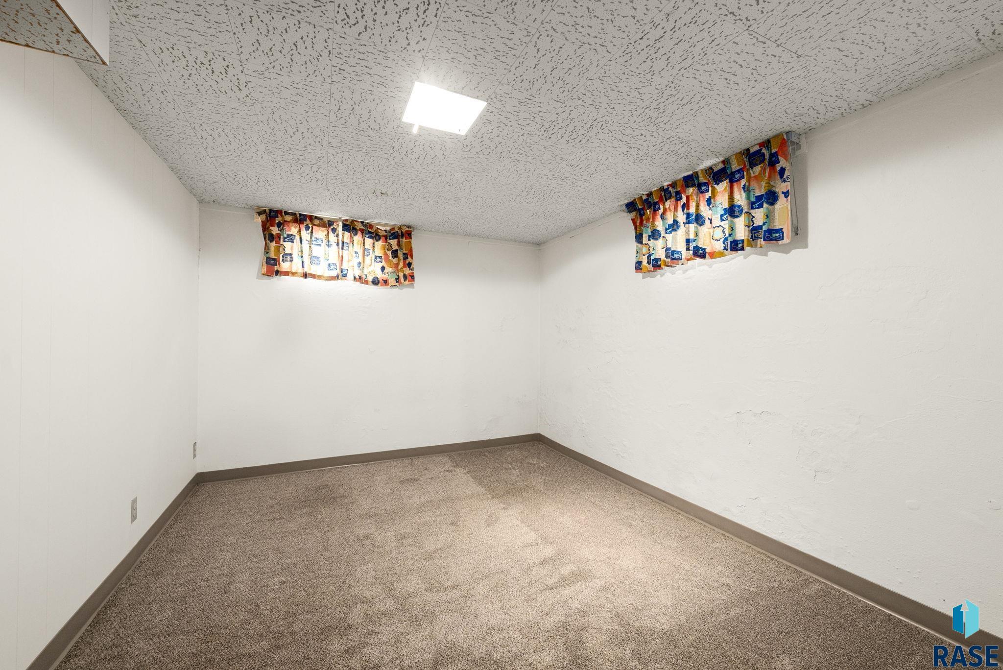 3005 Western Ave