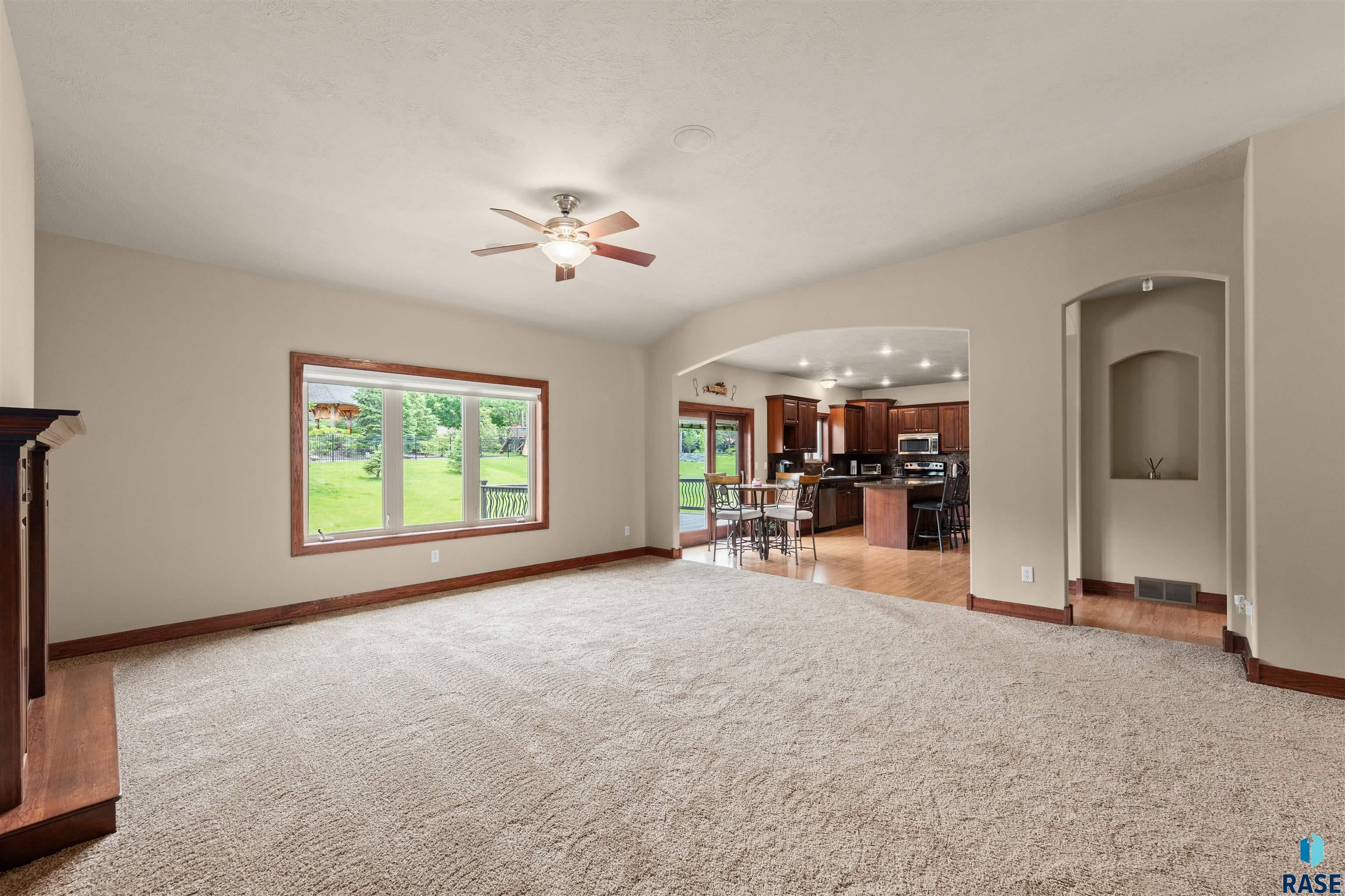 5604 S Josh Wyatt Dr