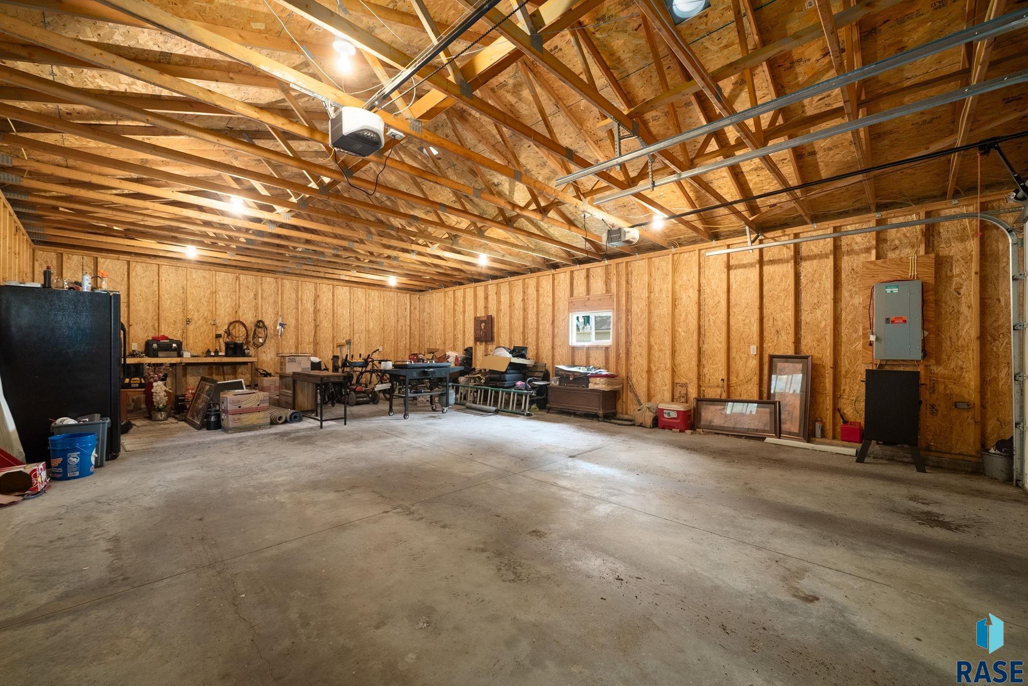 304 N Western Ave