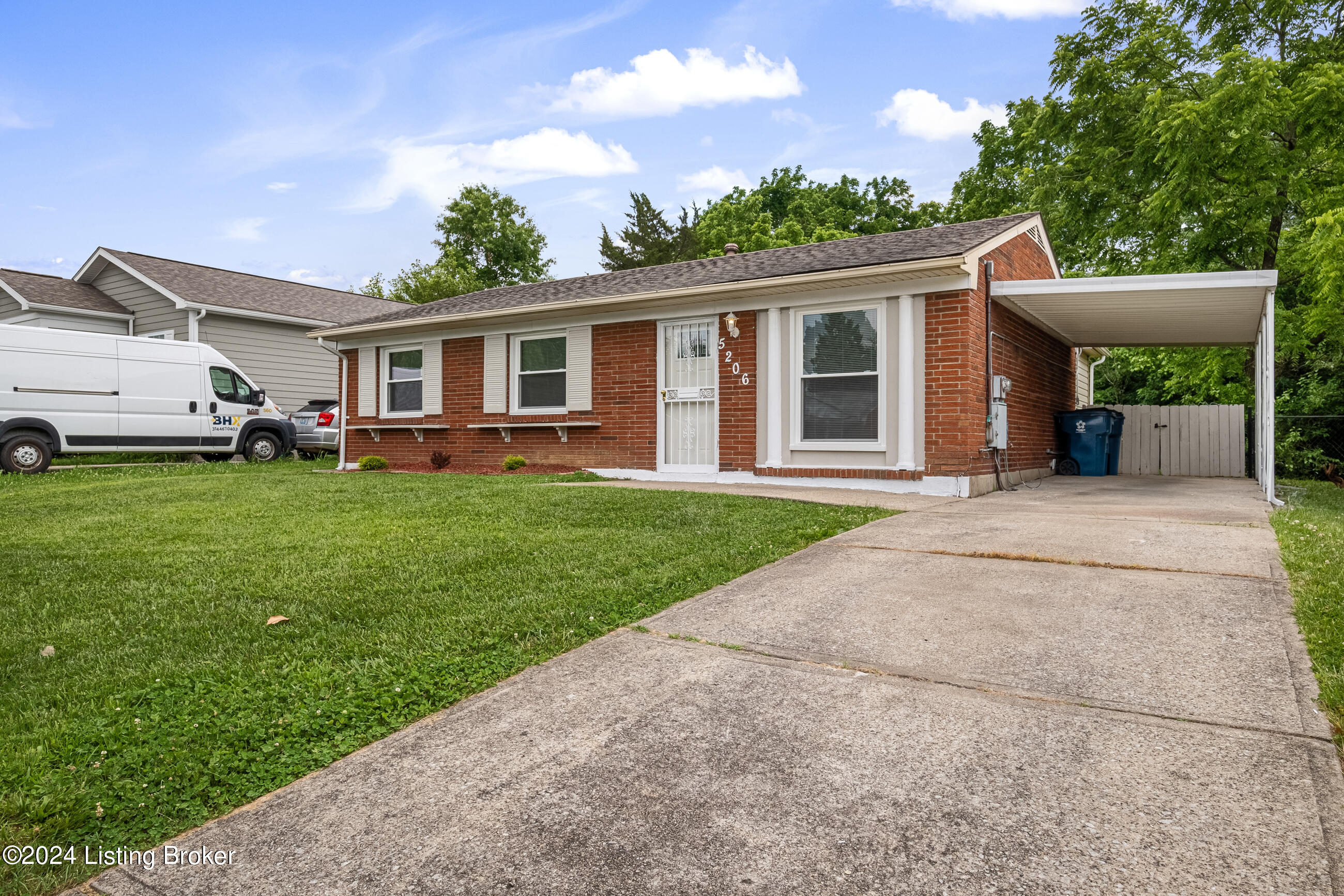 5206 Garden Green Way