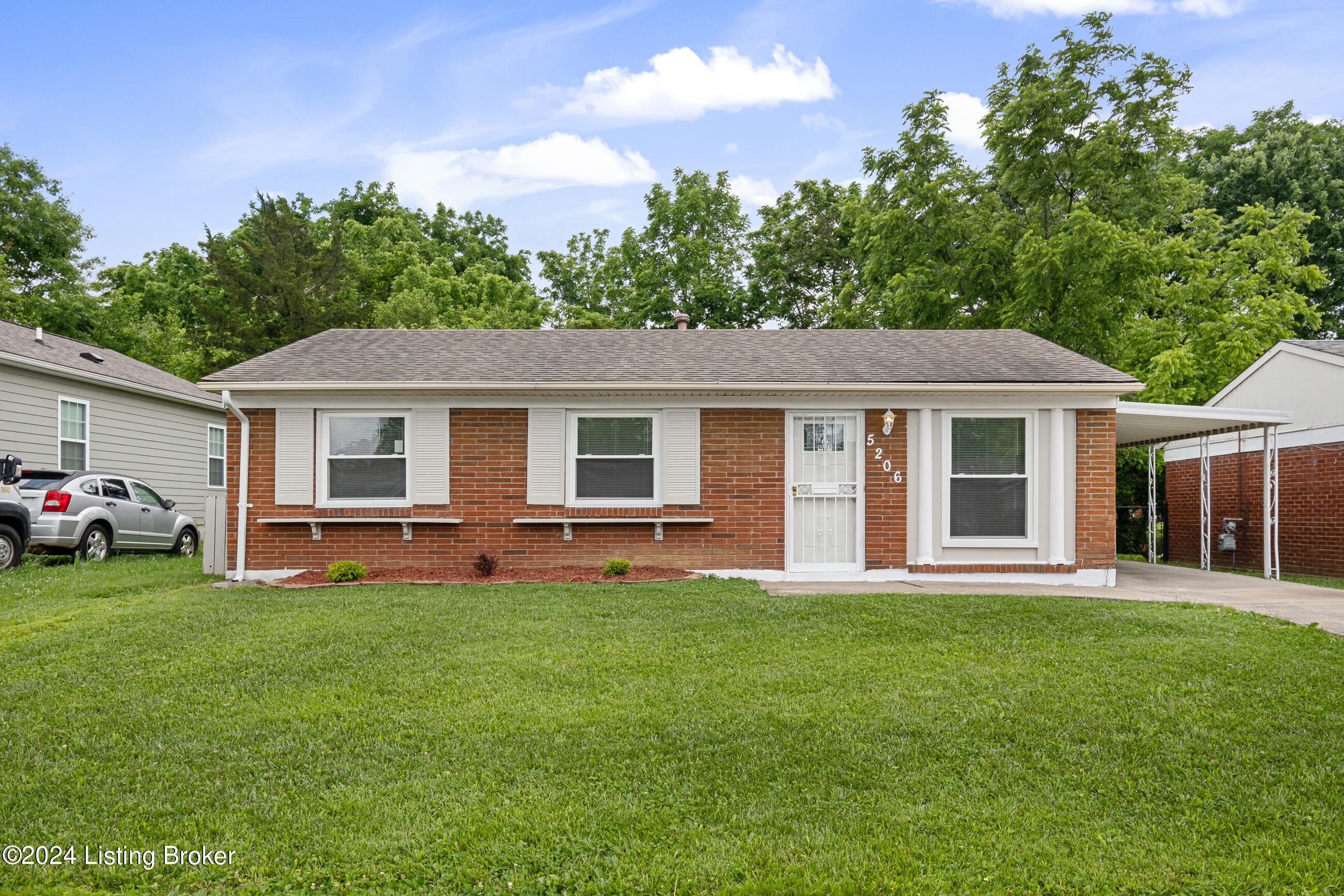 5206 Garden Green Way