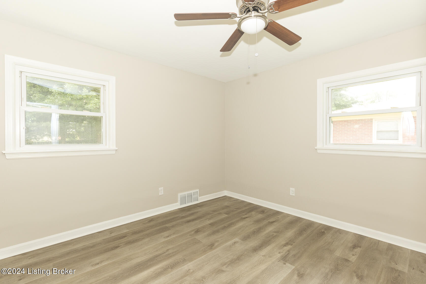3234 New Lynnview Dr