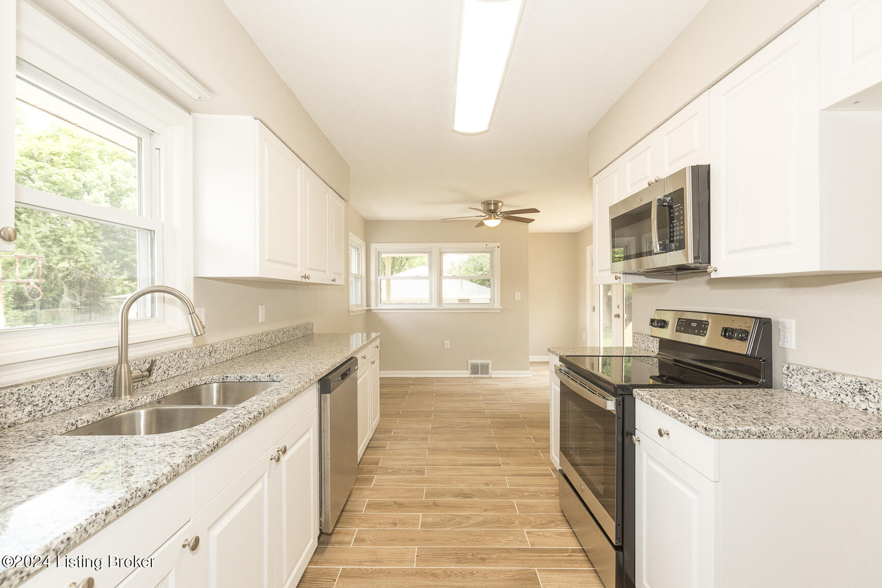 3234 New Lynnview Dr