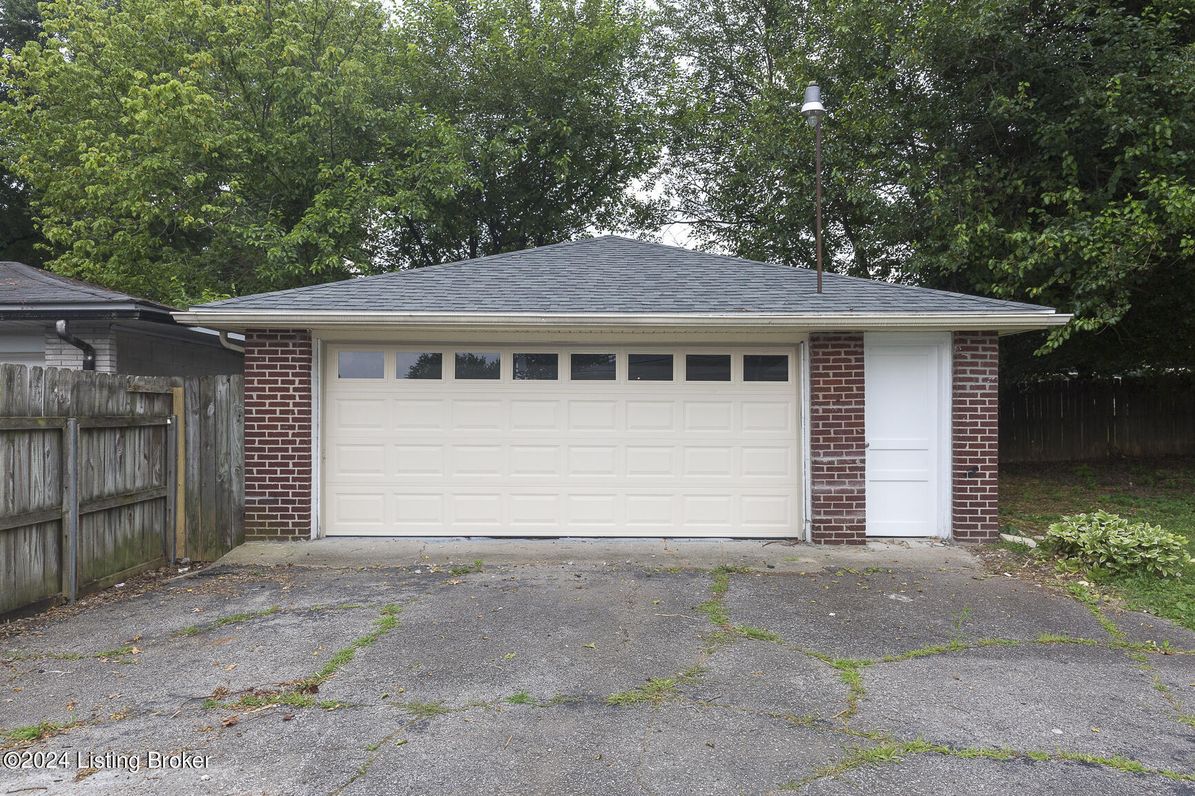 3234 New Lynnview Dr