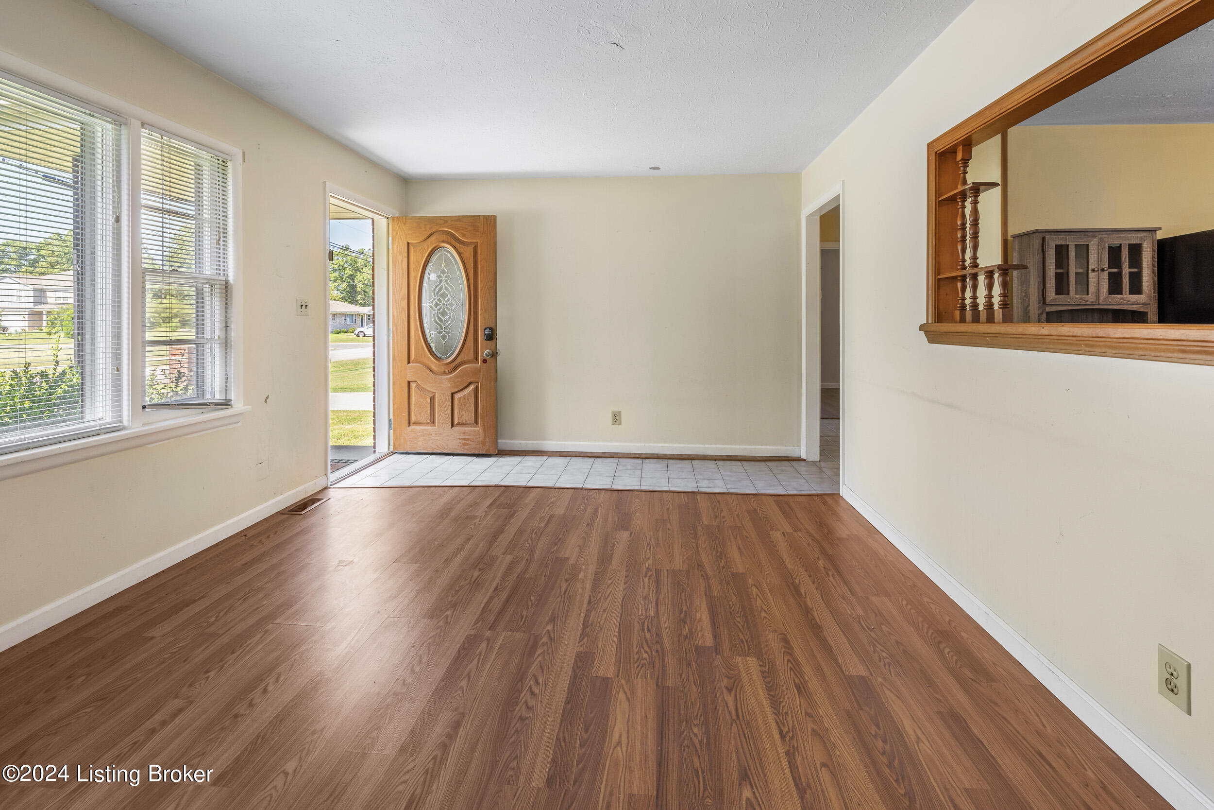 2801 Triplett Ct