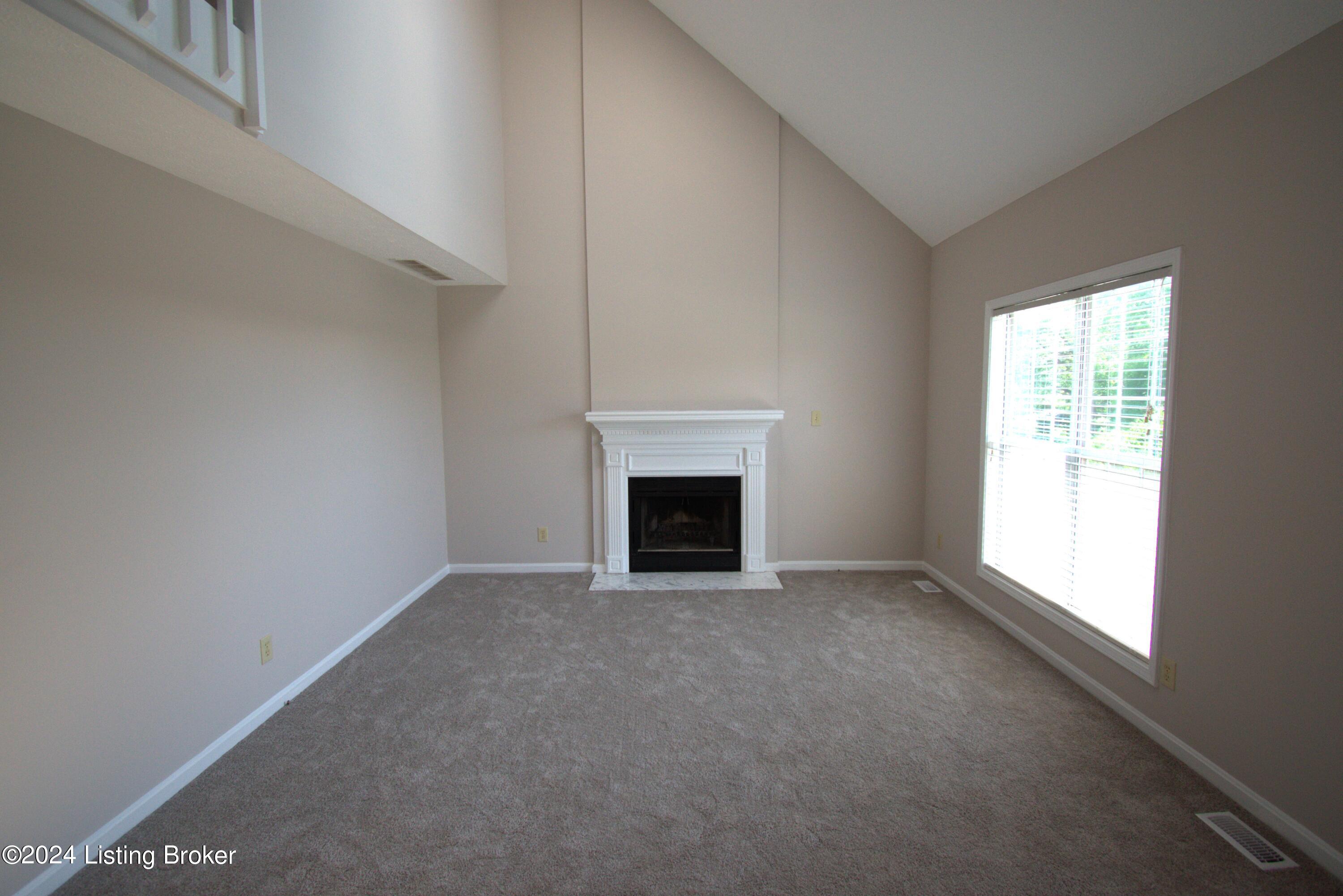 4733 Ferrer Way
