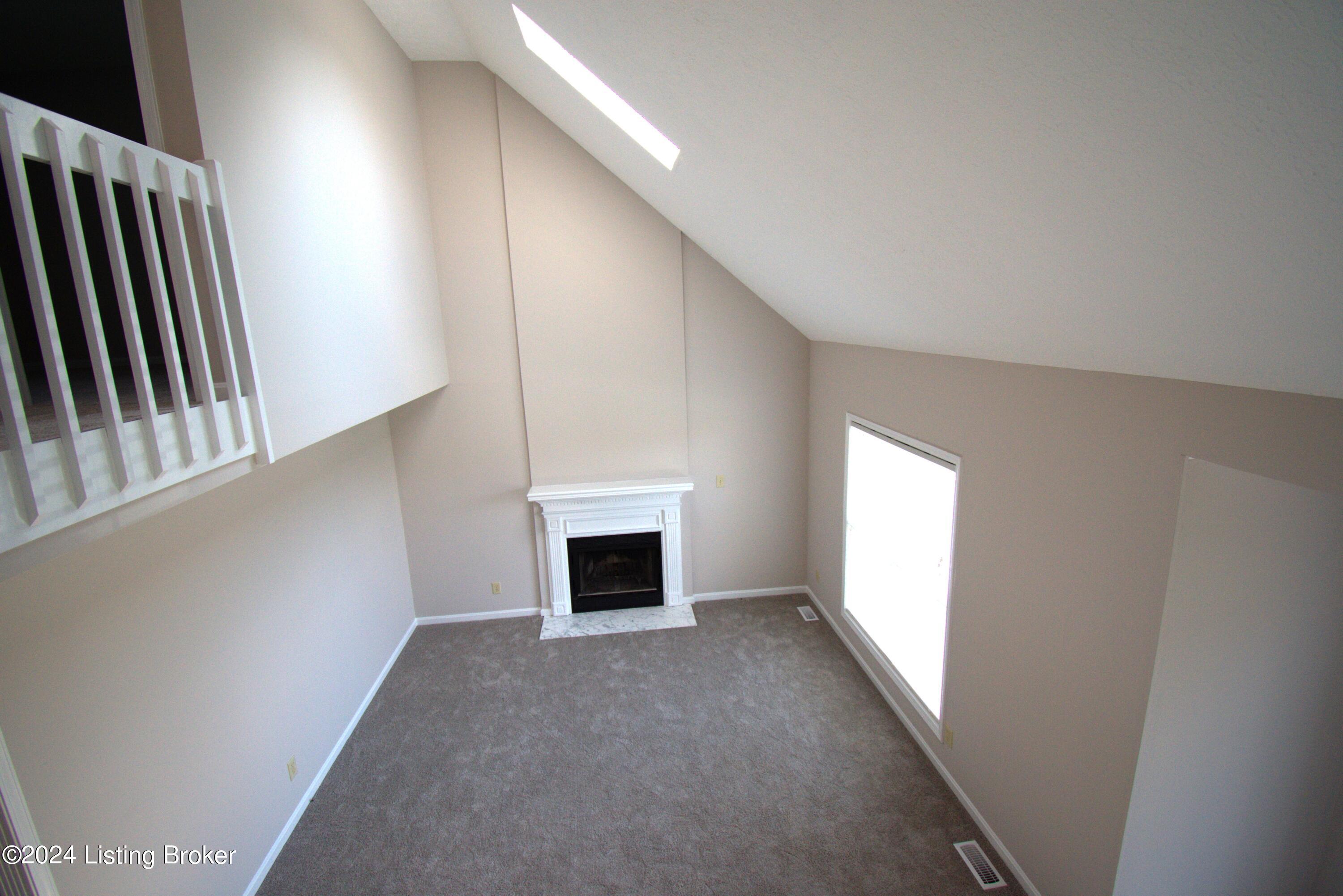 4733 Ferrer Way