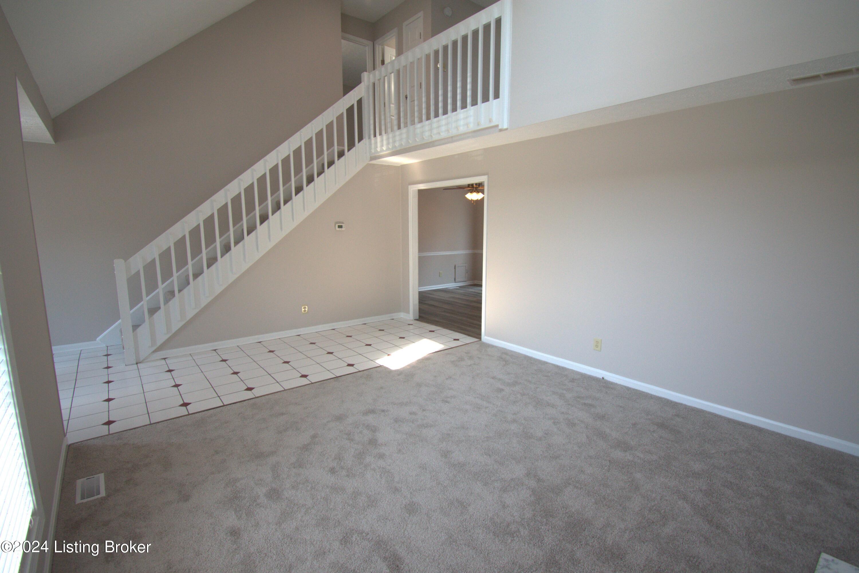 4733 Ferrer Way