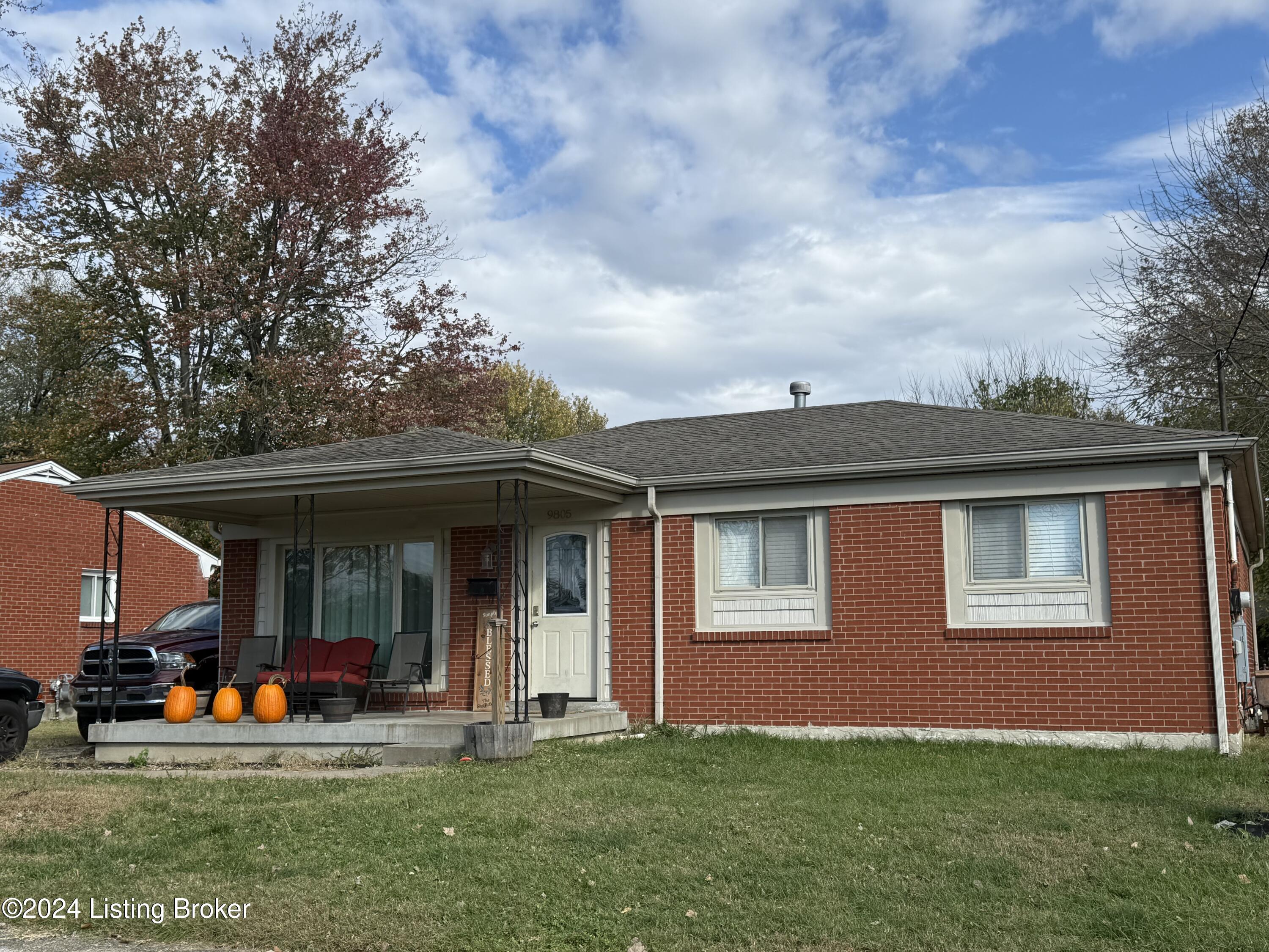 9805 West Ave