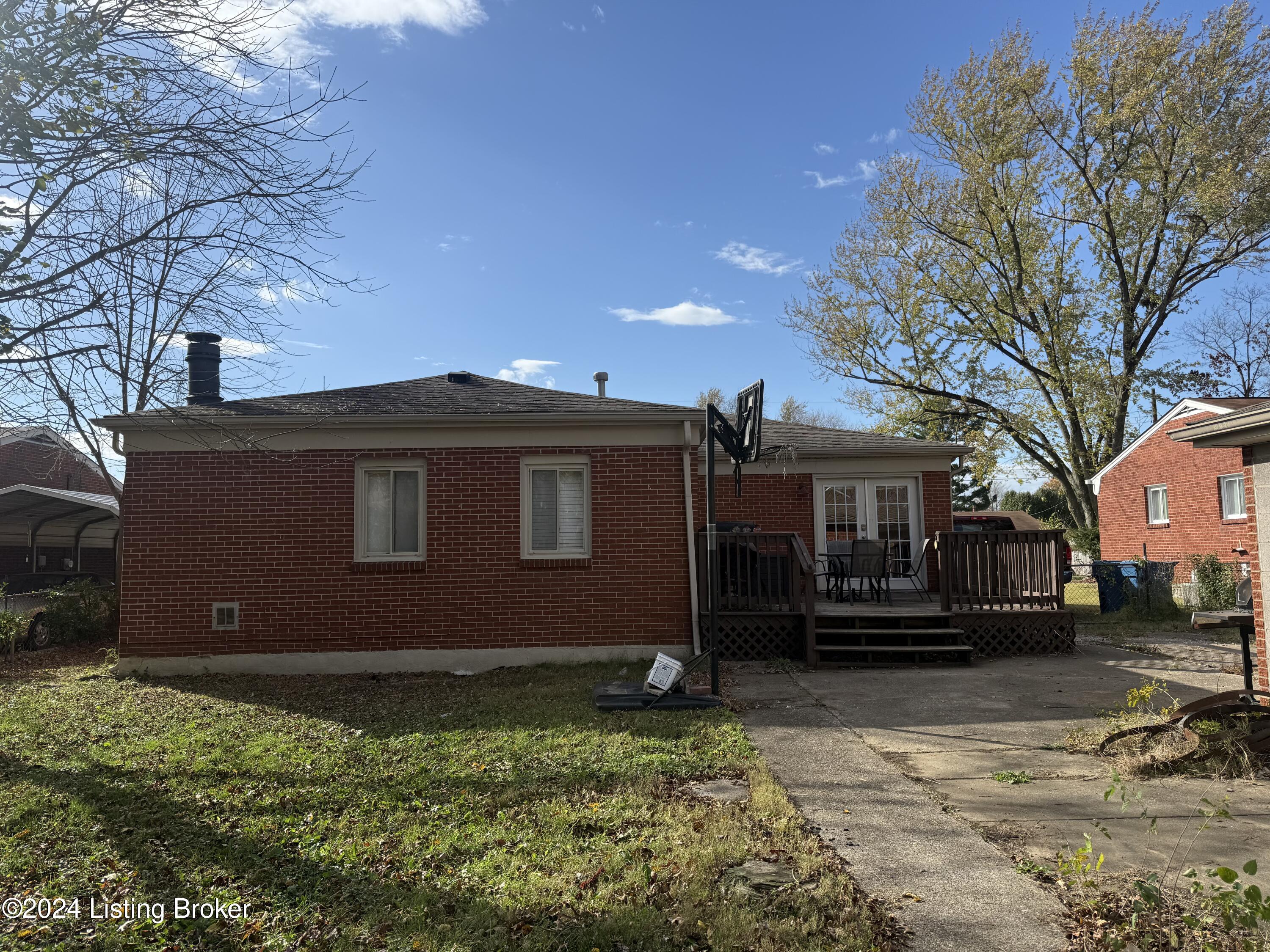 9805 West Ave