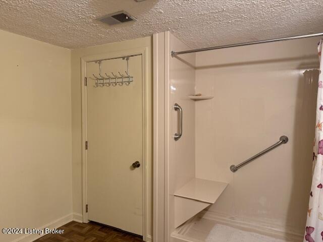 818 Fairdale Rd