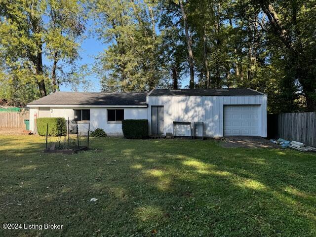 818 Fairdale Rd