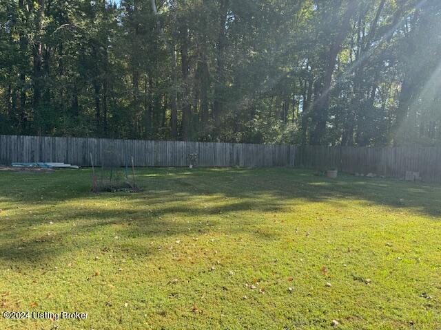 818 Fairdale Rd