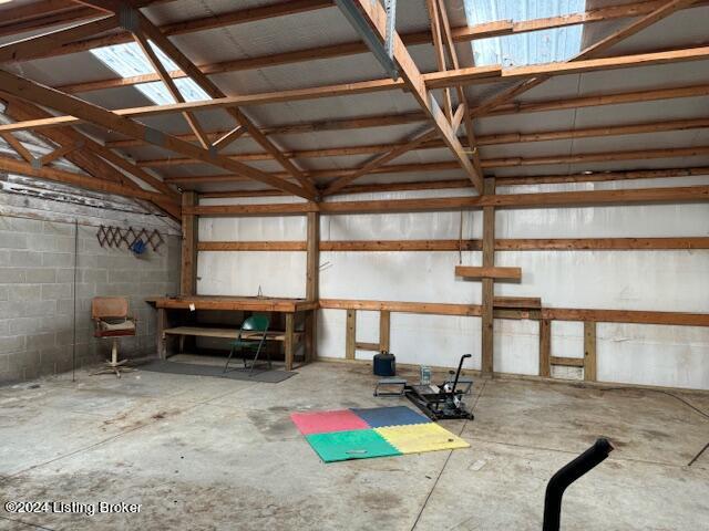 818 Fairdale Rd