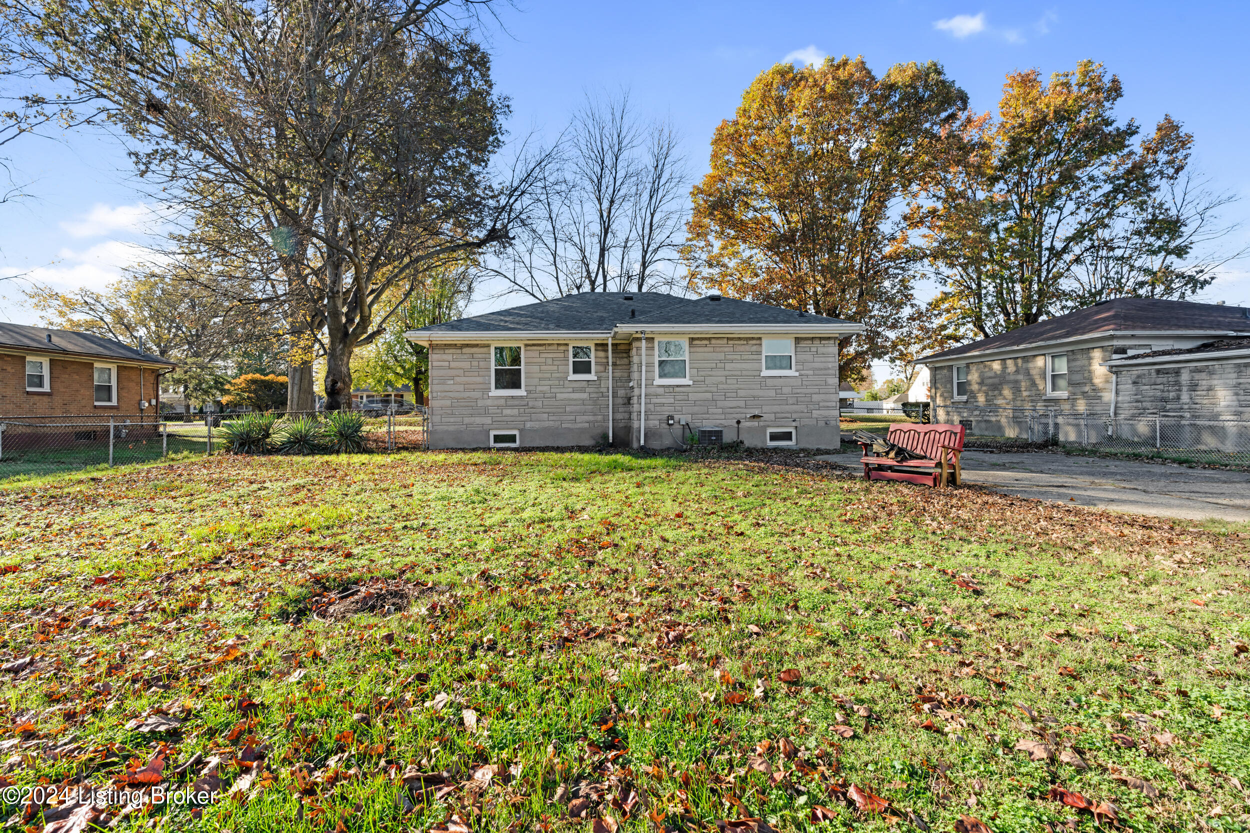 3105 Ralph Ave