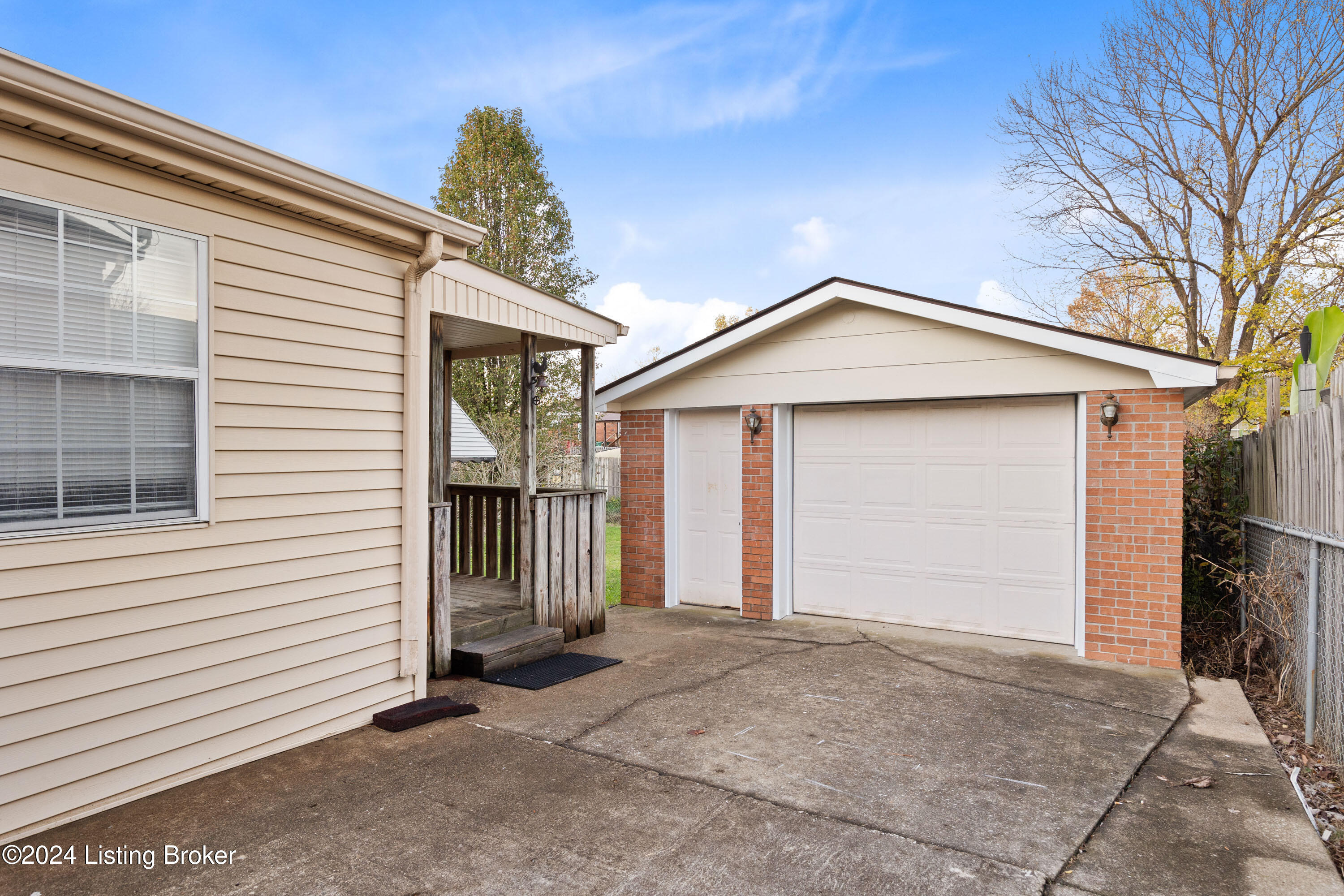 192 Summers Dr