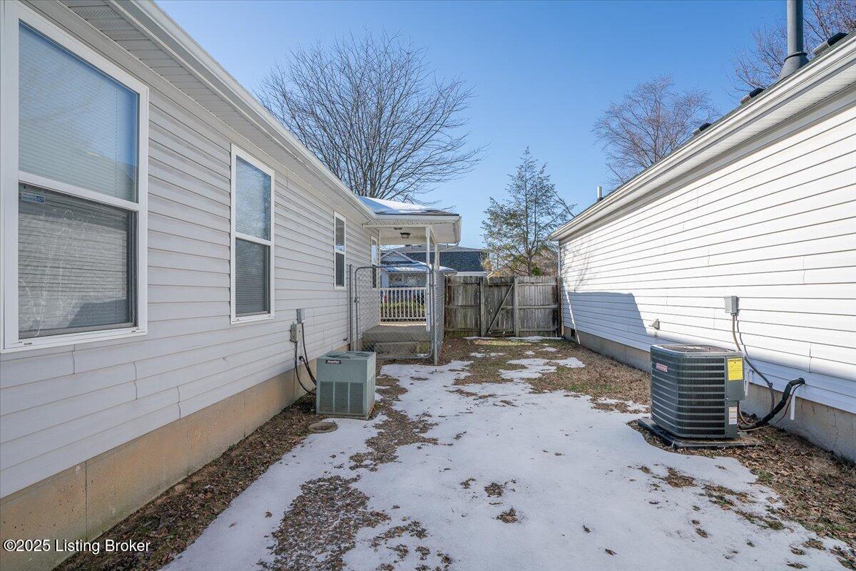1218 Lipps Ln, 102