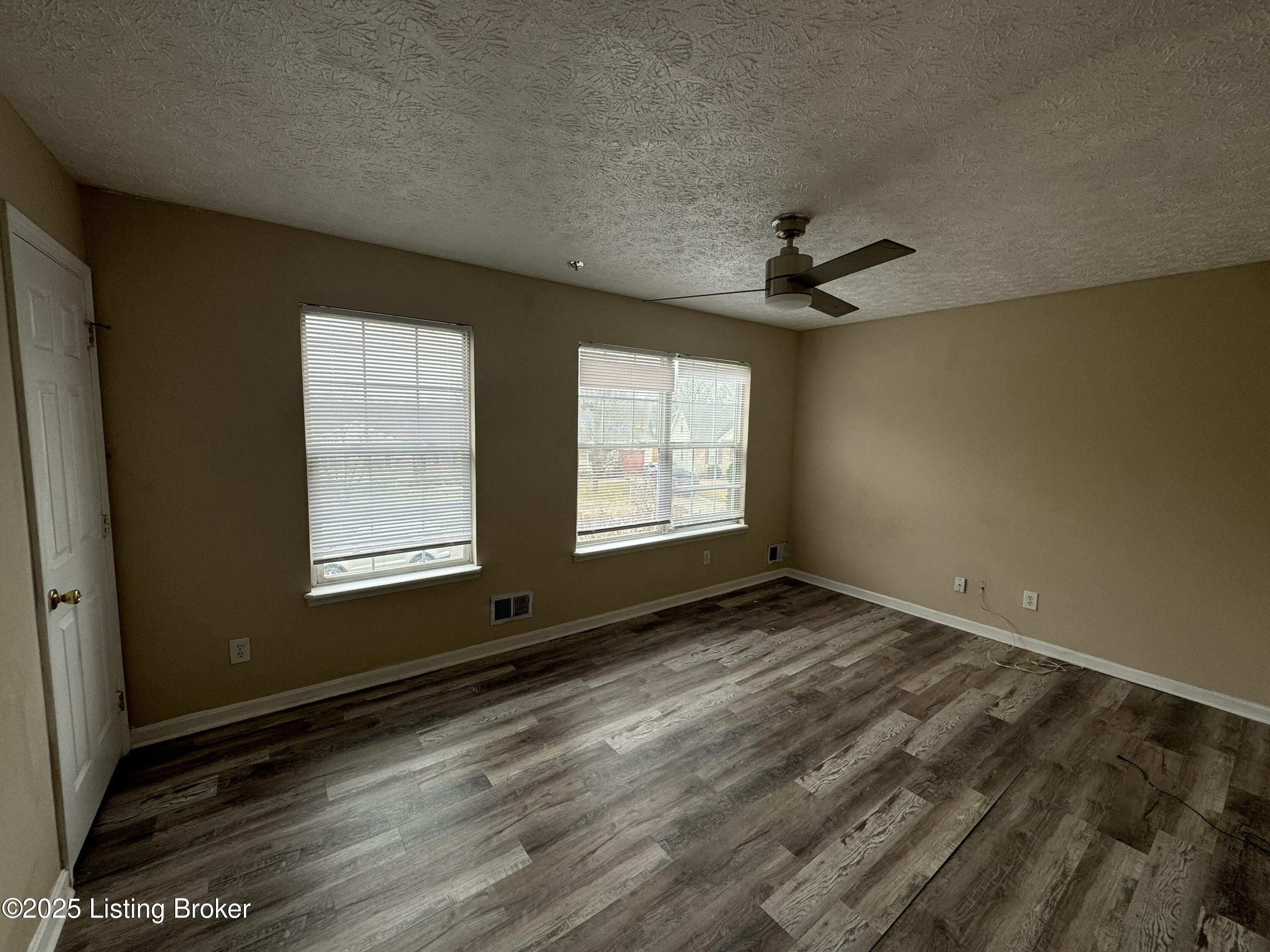 13007 Bessels Blvd