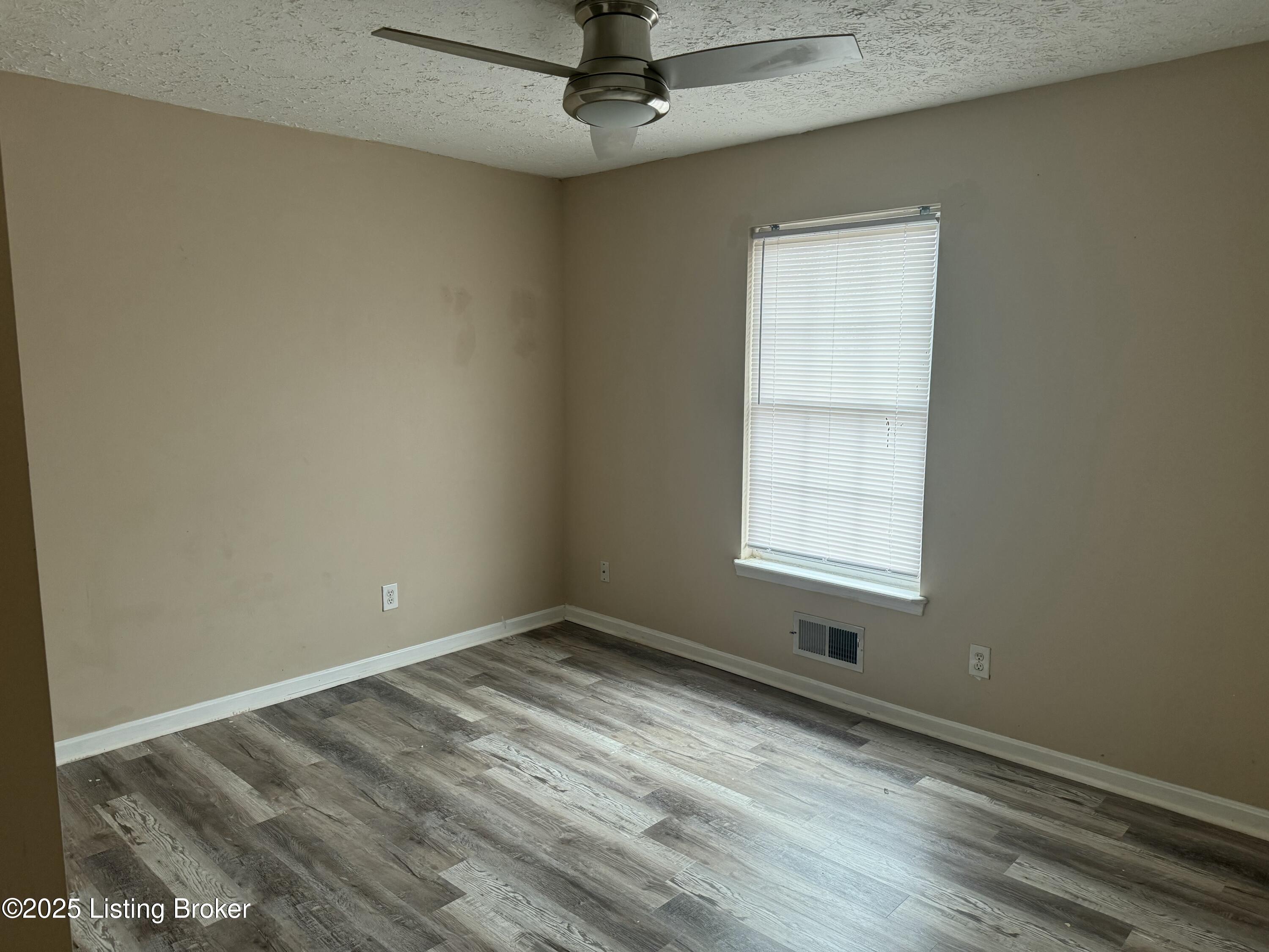 13007 Bessels Blvd