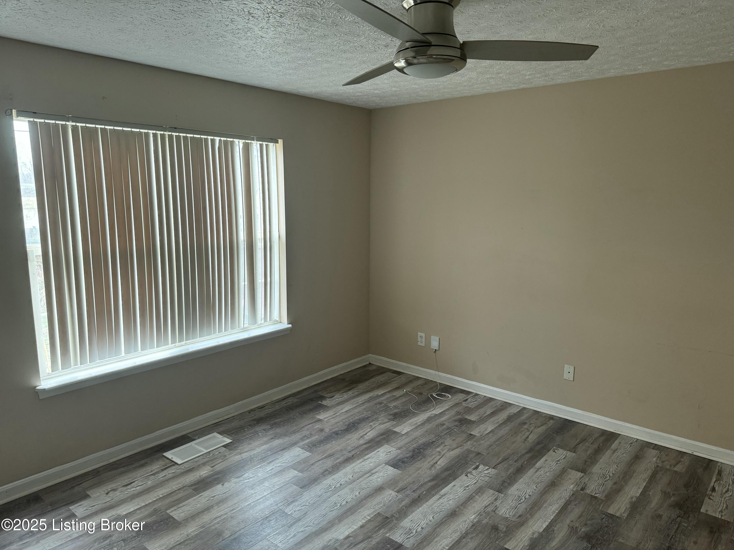 13007 Bessels Blvd