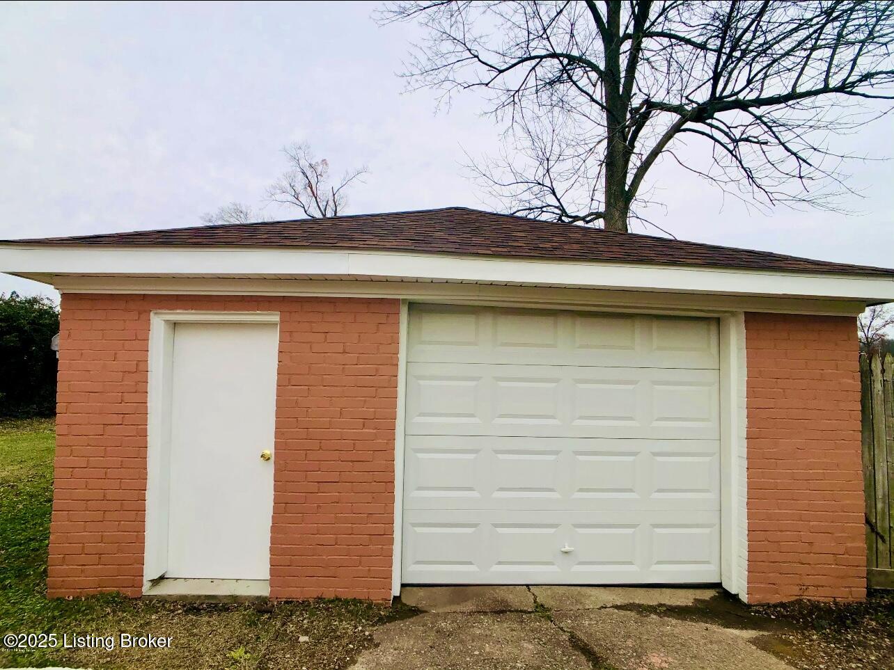 4849 Maryman Rd