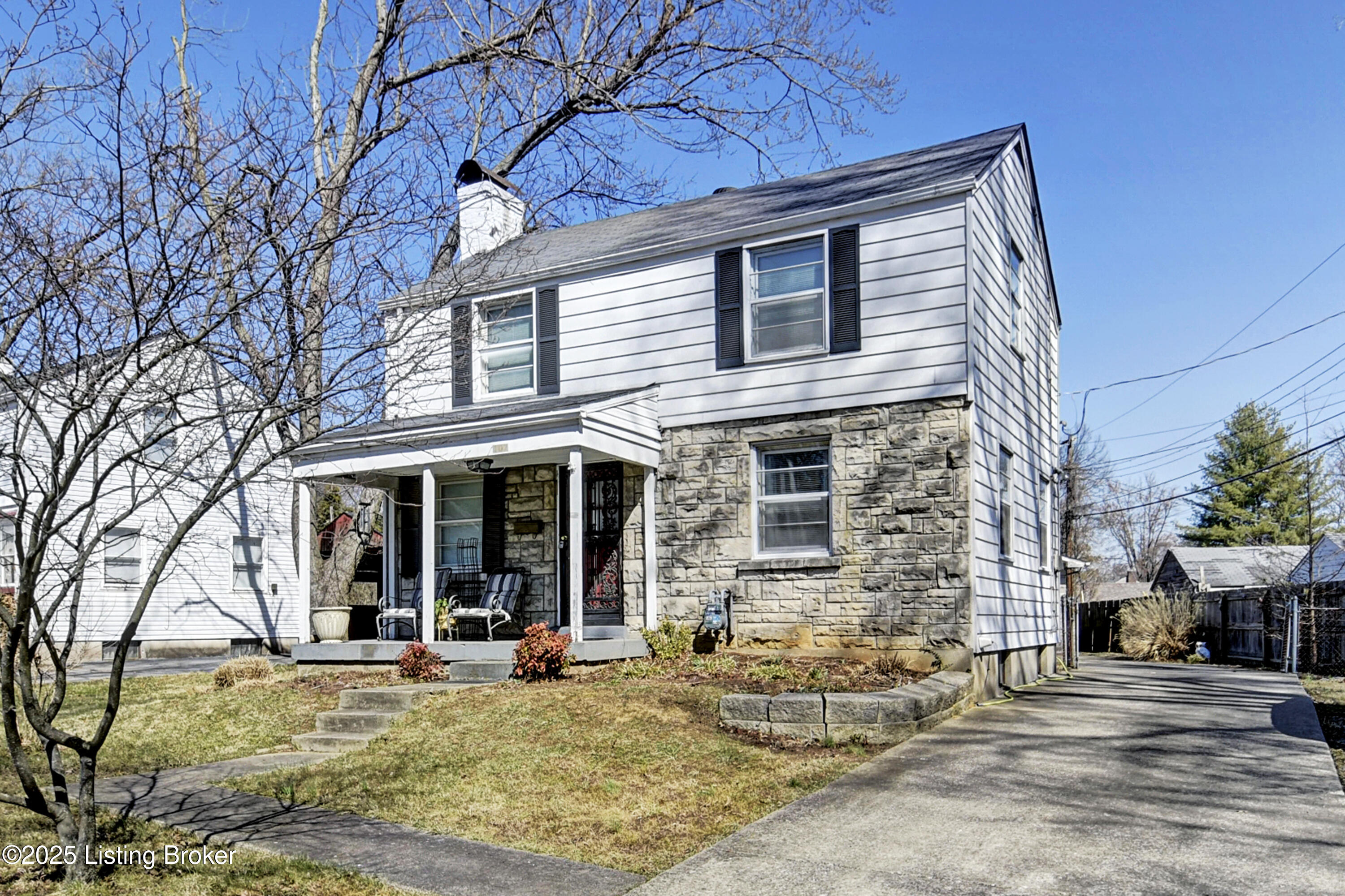 107 Cambridge Dr