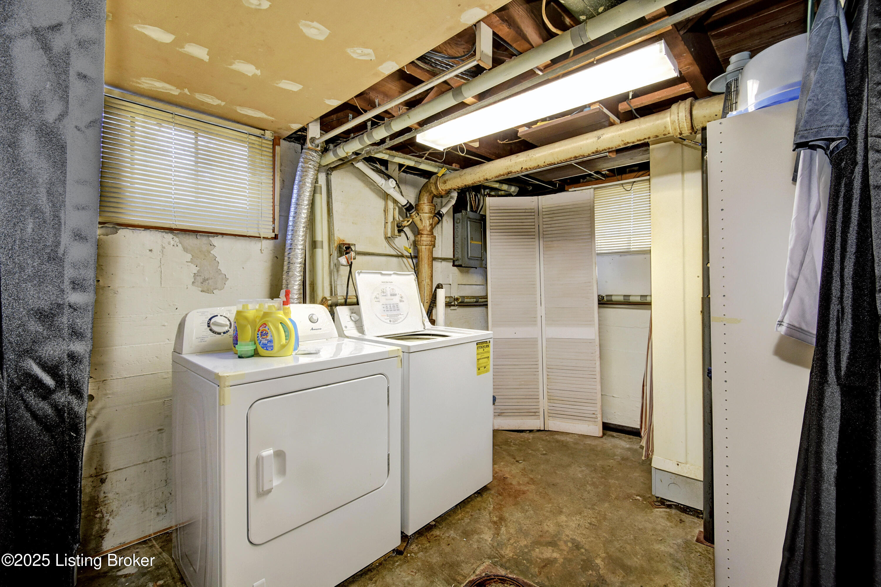 107 Cambridge Dr