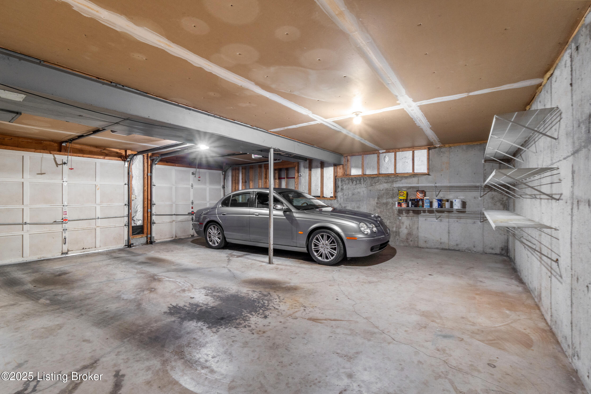 8212 Thornwood Rd