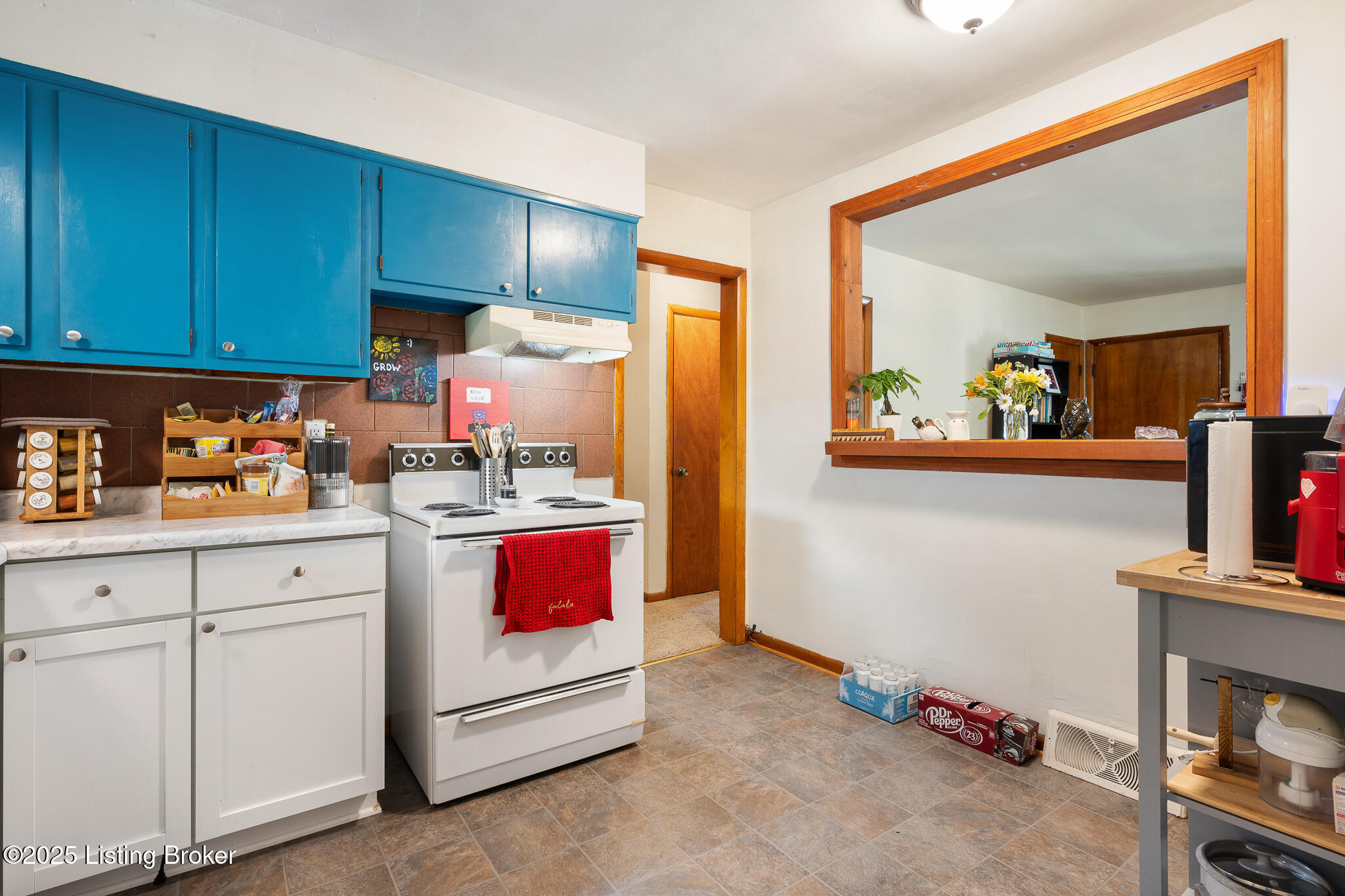 1833 Farnsley Rd