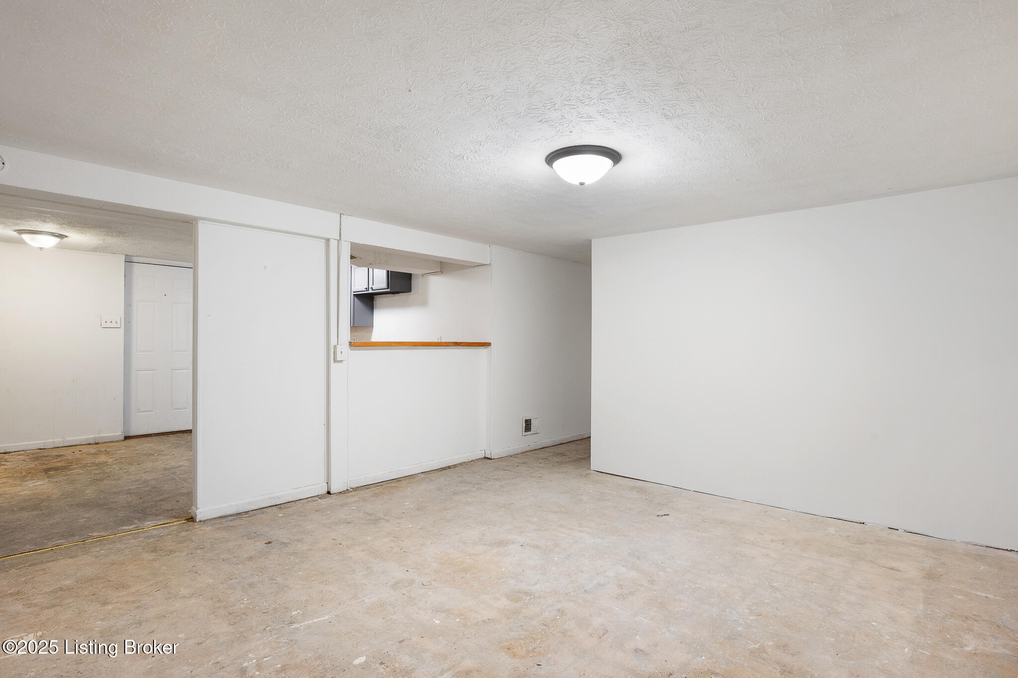 1833 Farnsley Rd