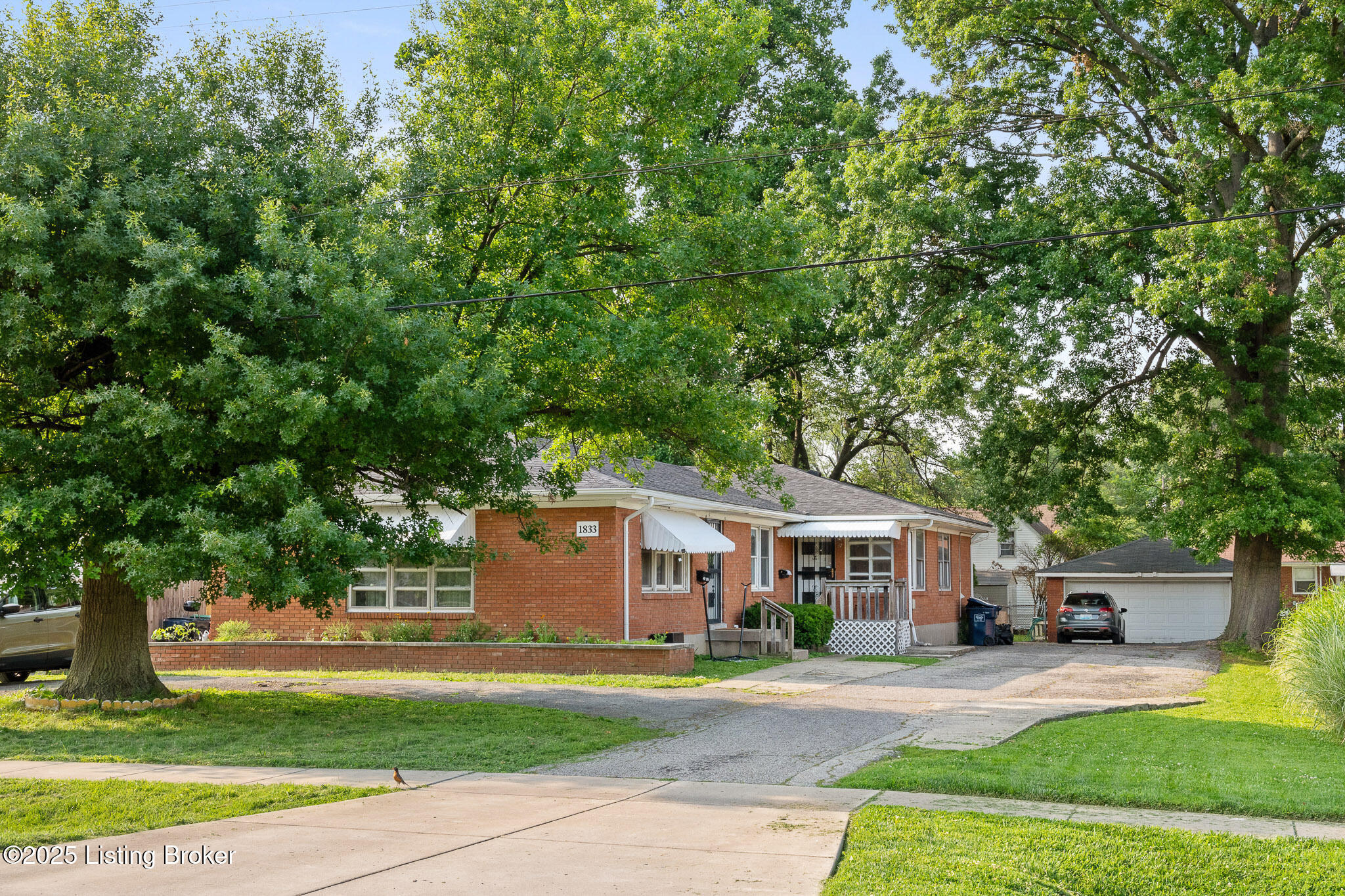 1833 Farnsley Rd