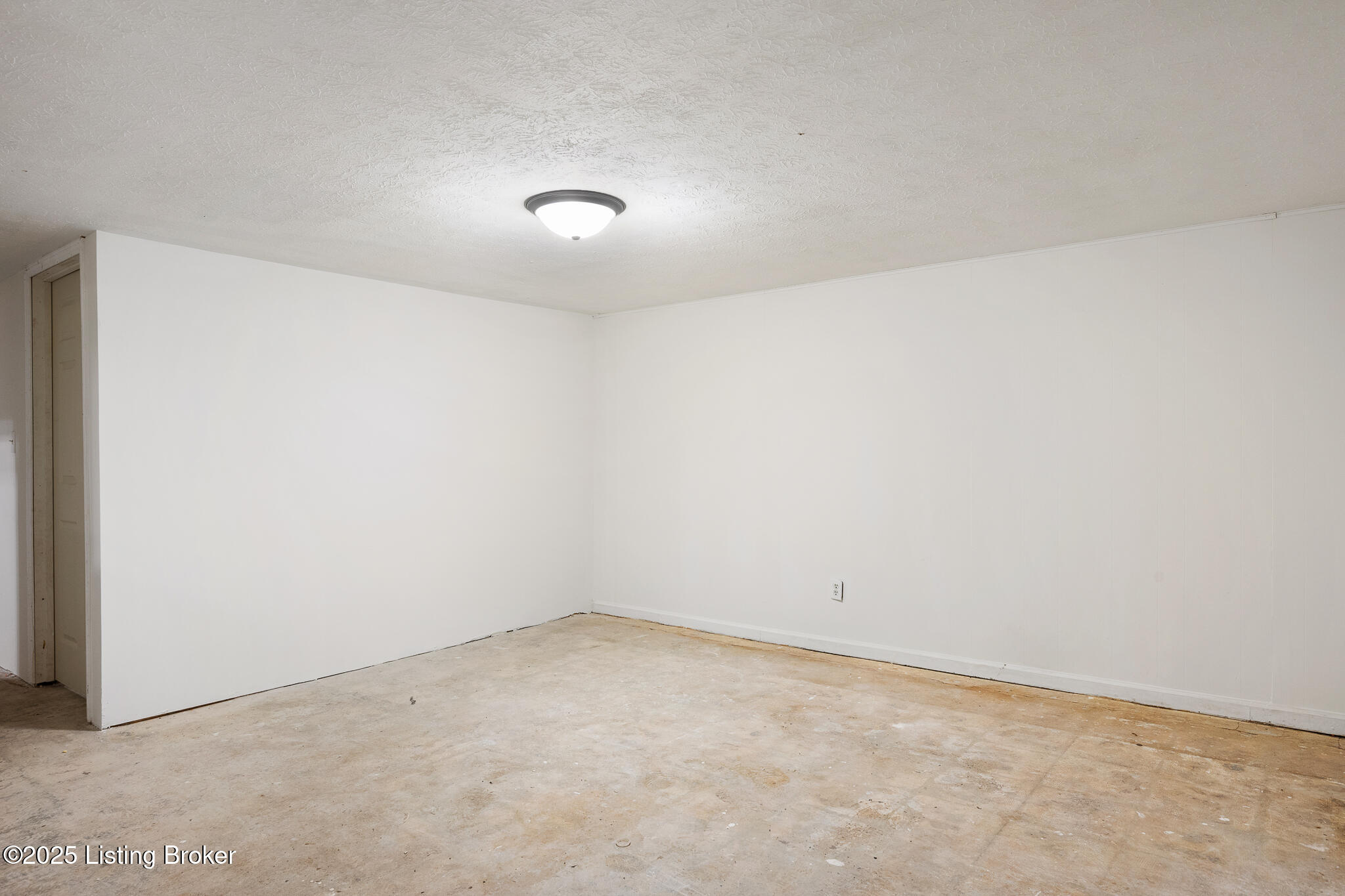 1833 Farnsley Rd