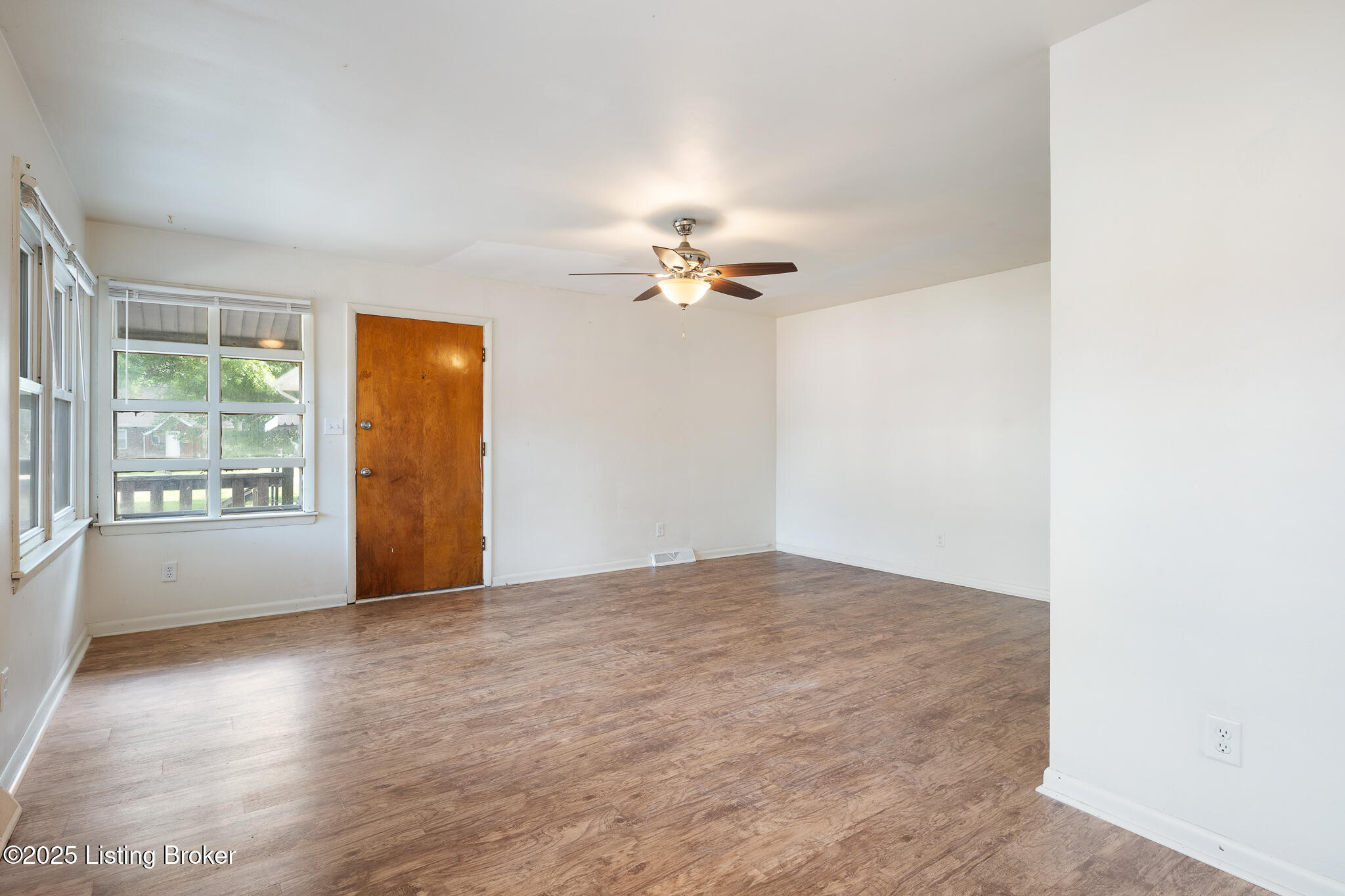 1833 Farnsley Rd