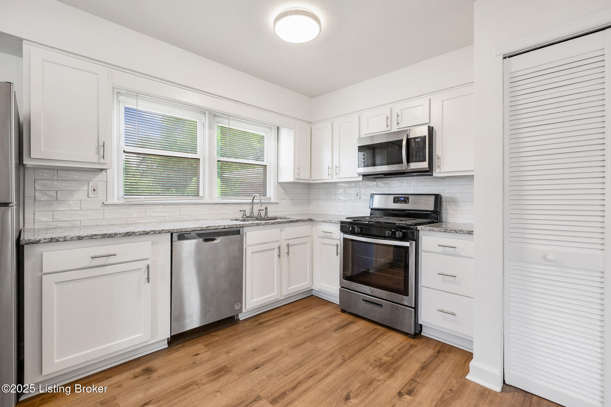 1207 McBroom Ct