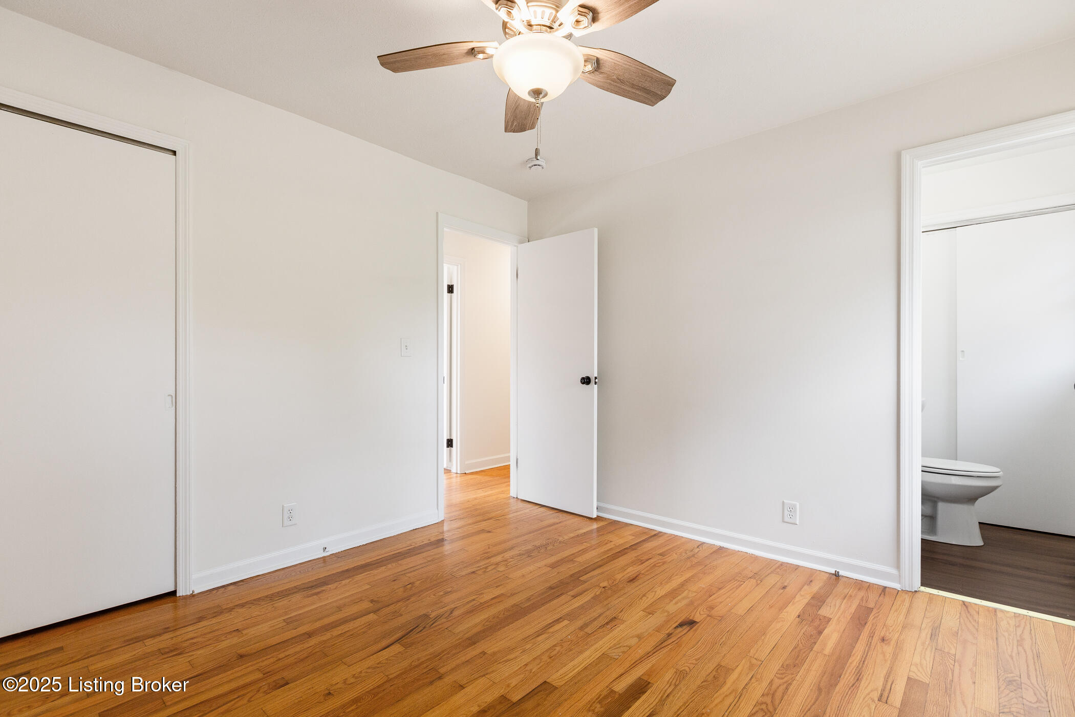 1207 McBroom Ct