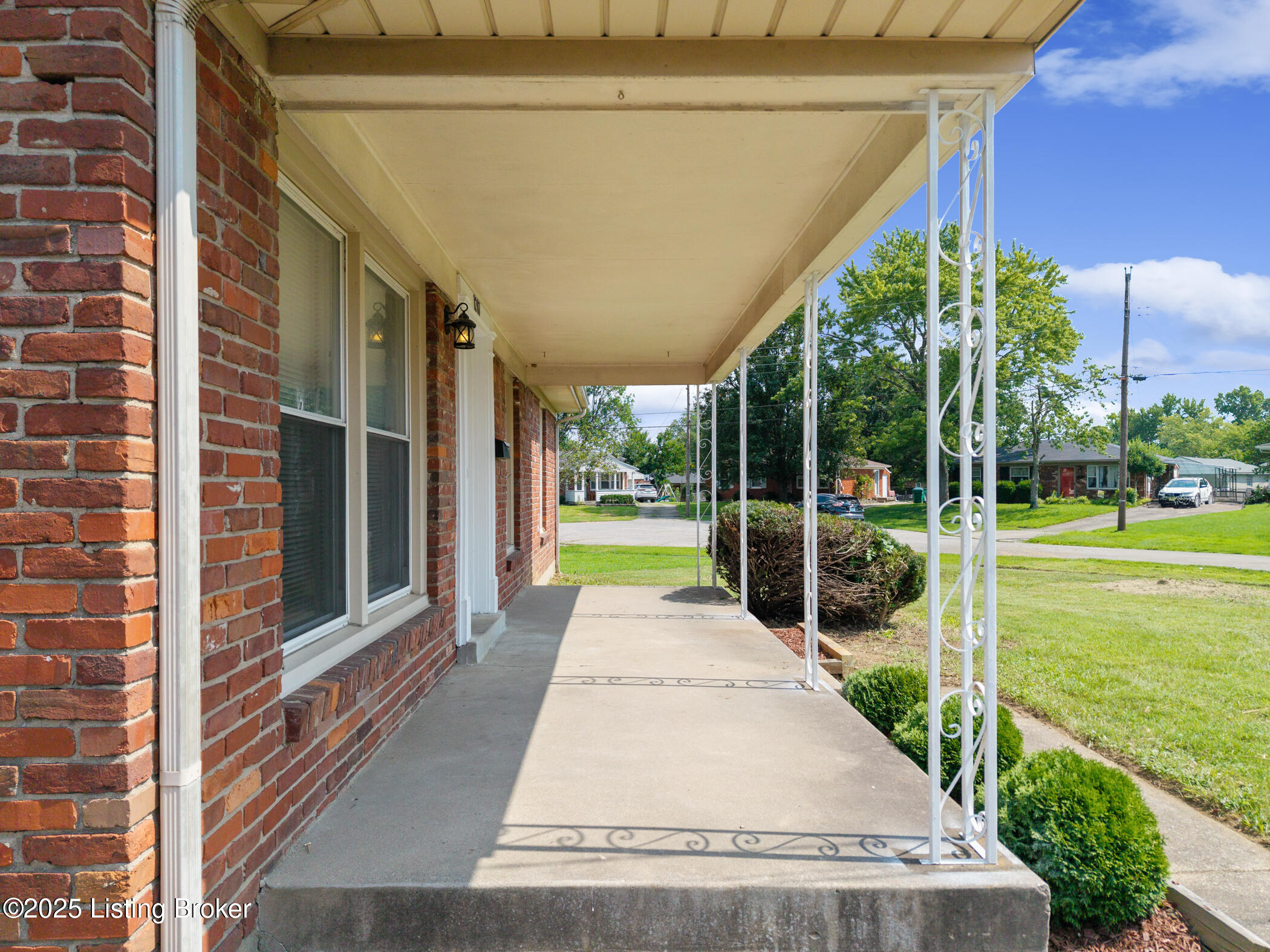 1207 McBroom Ct