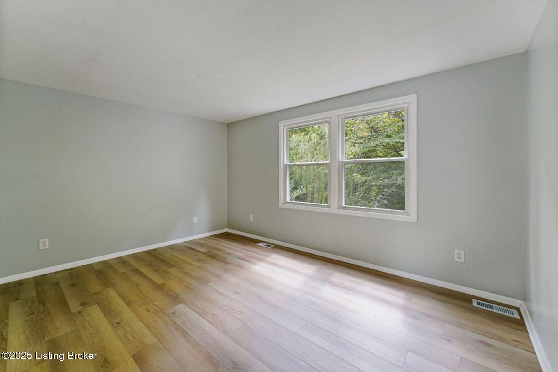3610 Kiki Ct