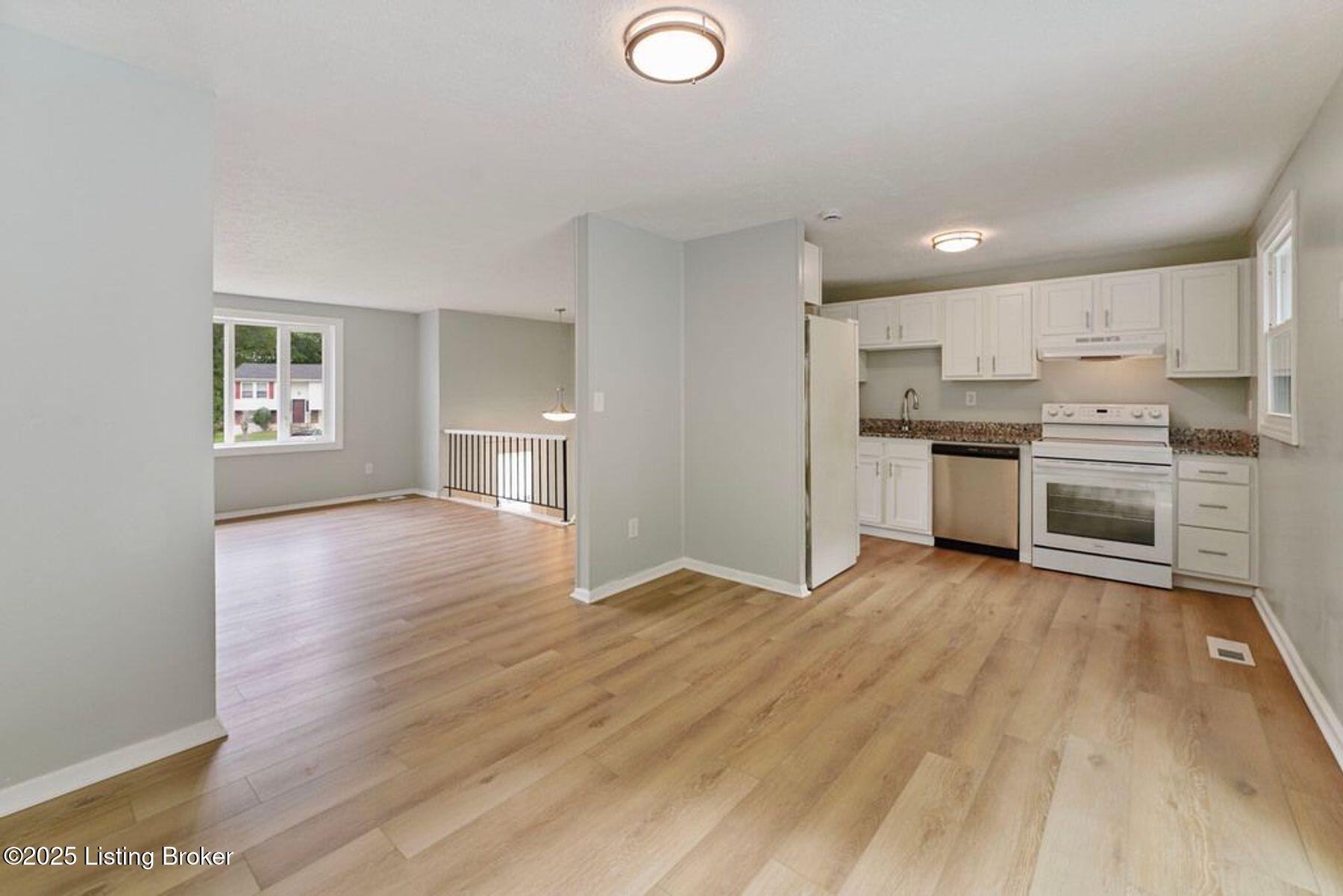 3610 Kiki Ct