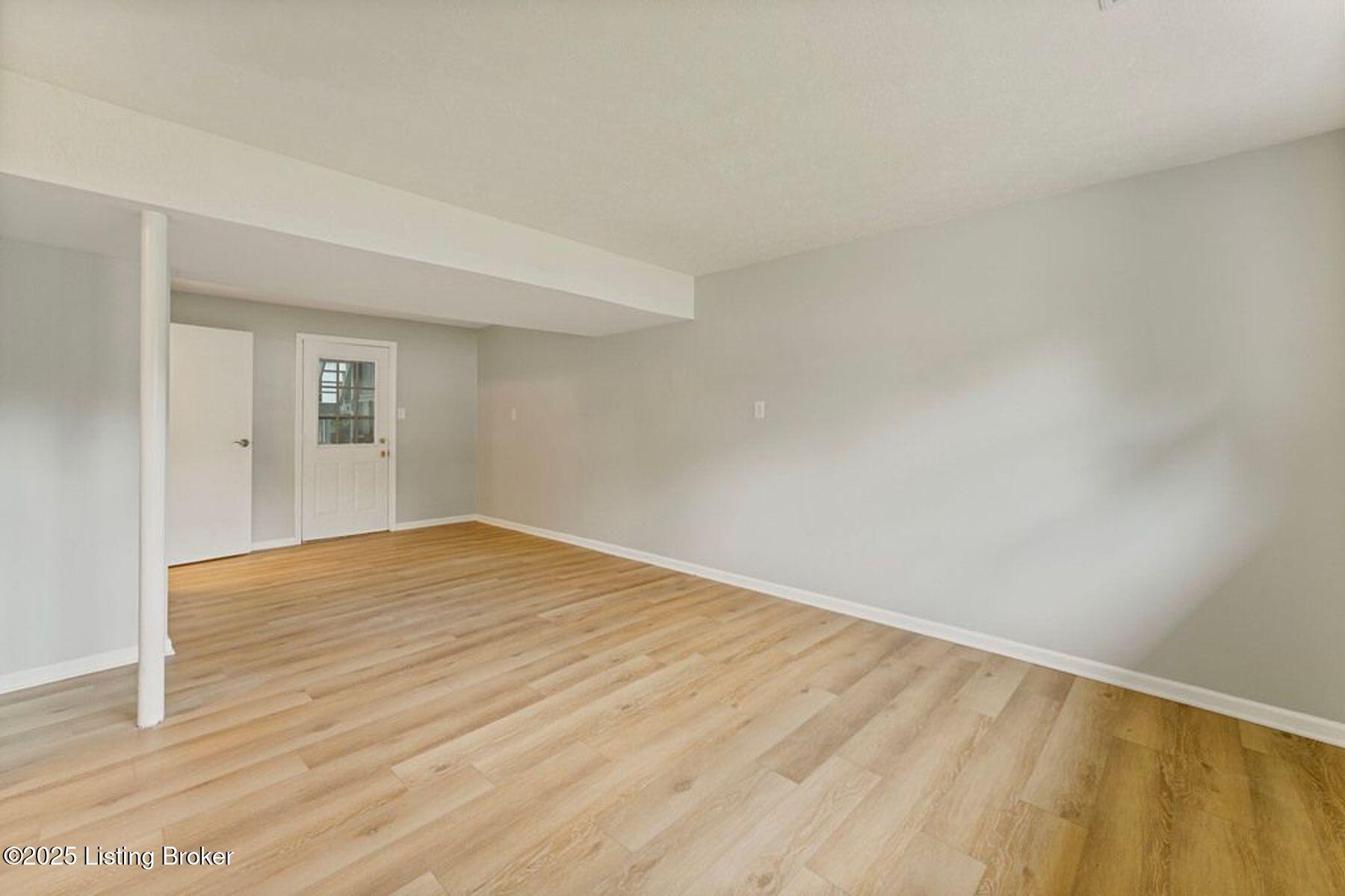 3610 Kiki Ct