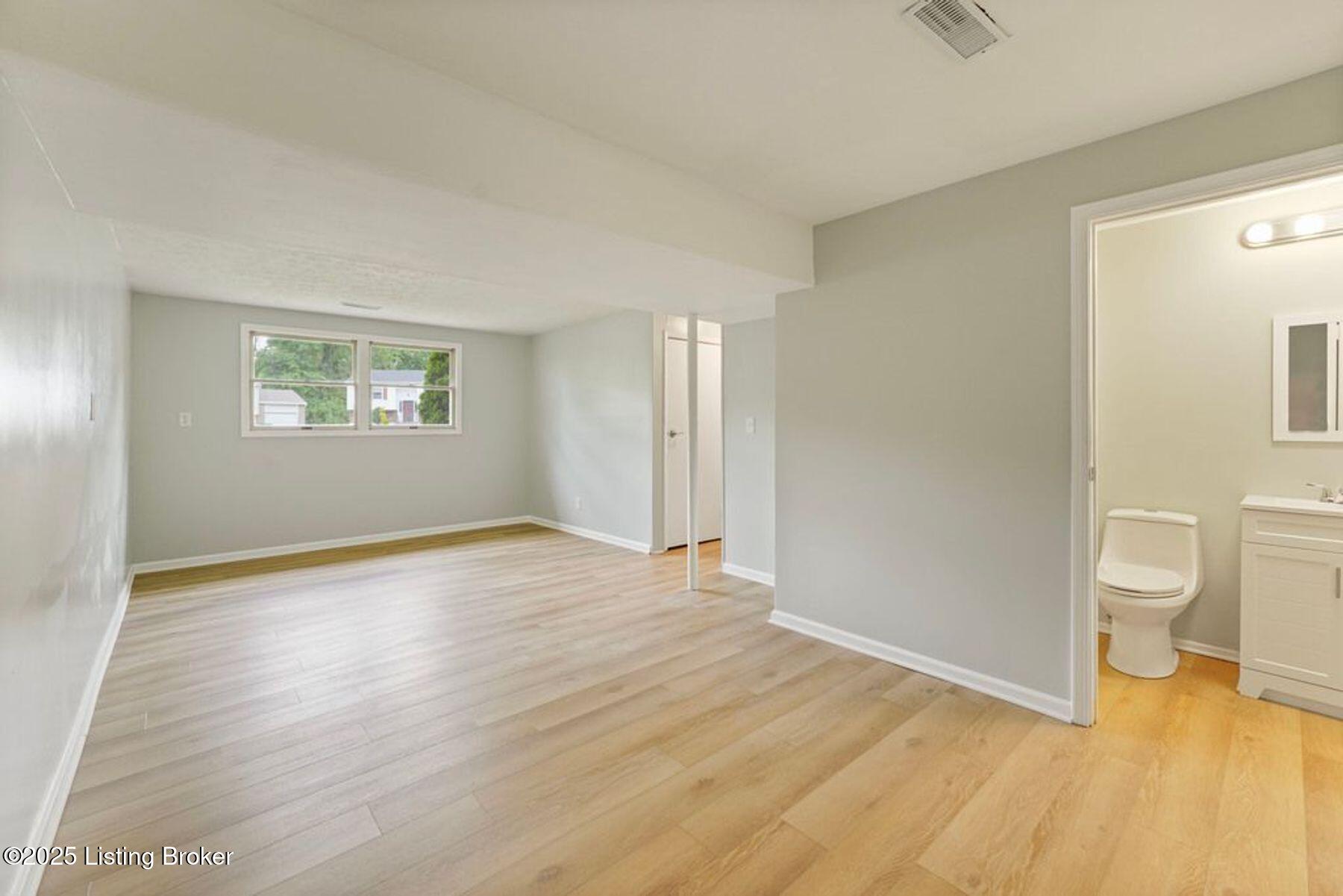 3610 Kiki Ct