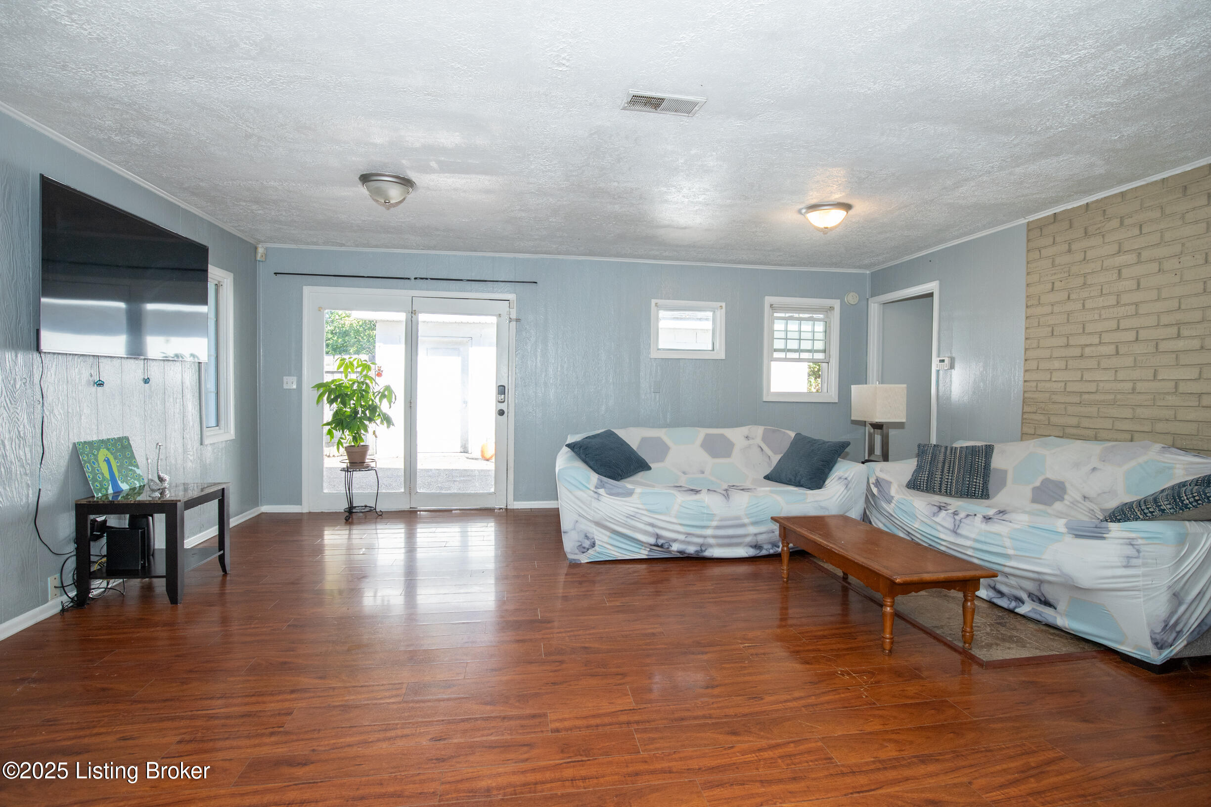 10801 Grafton Hall Rd